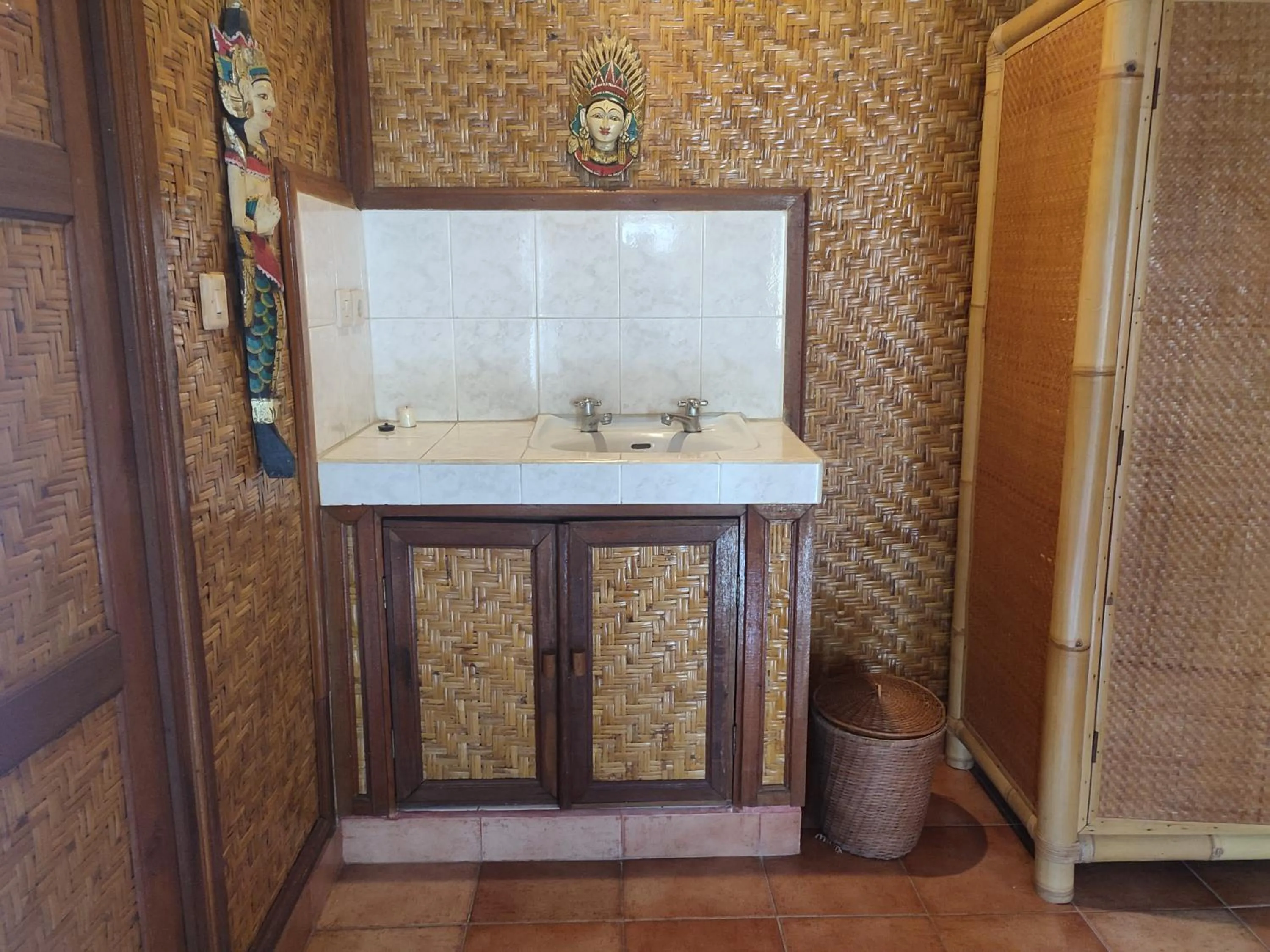 Bathroom in Sari Wangi Cottage