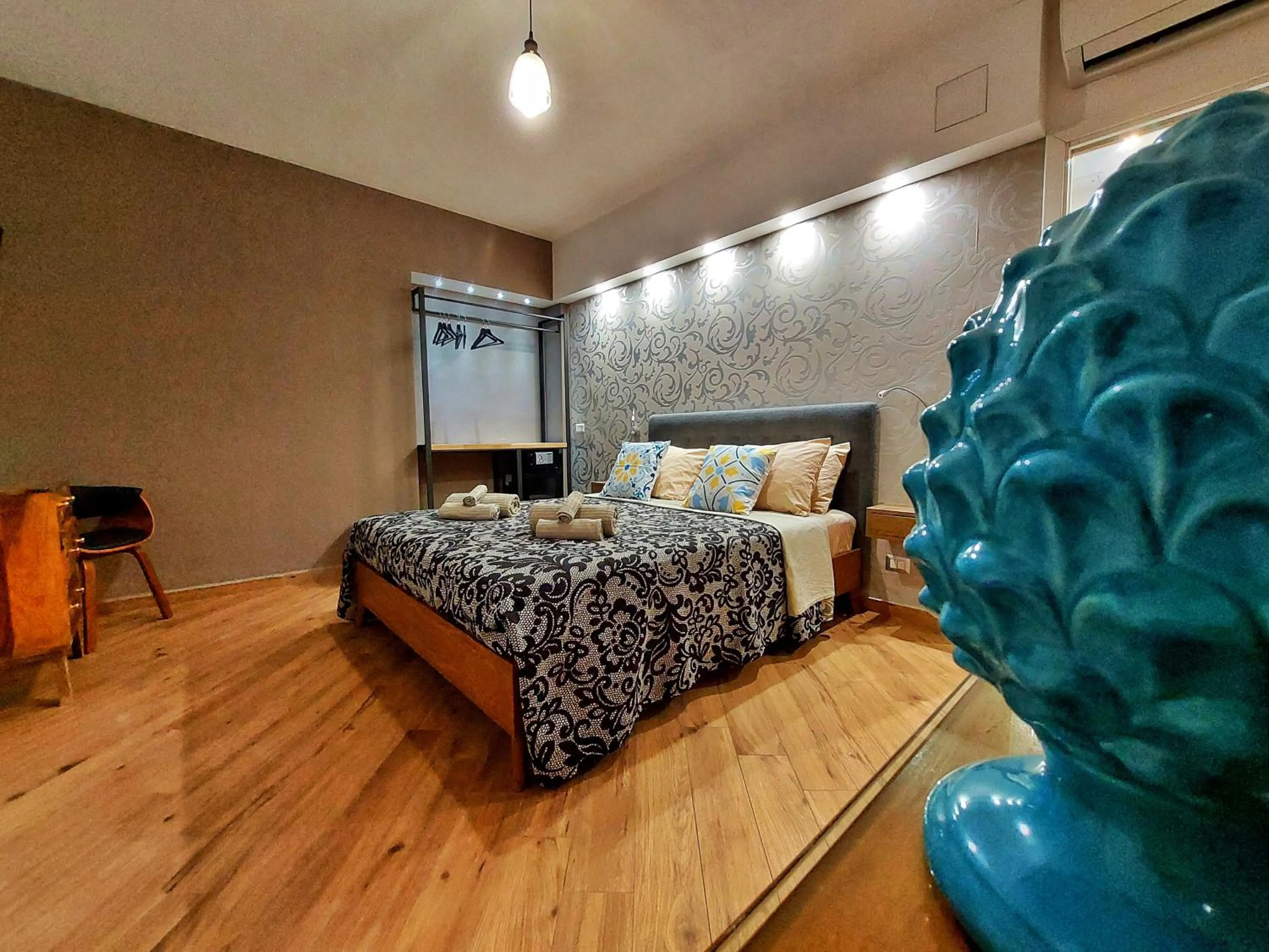 Bed in Bed and Breakfast L&P