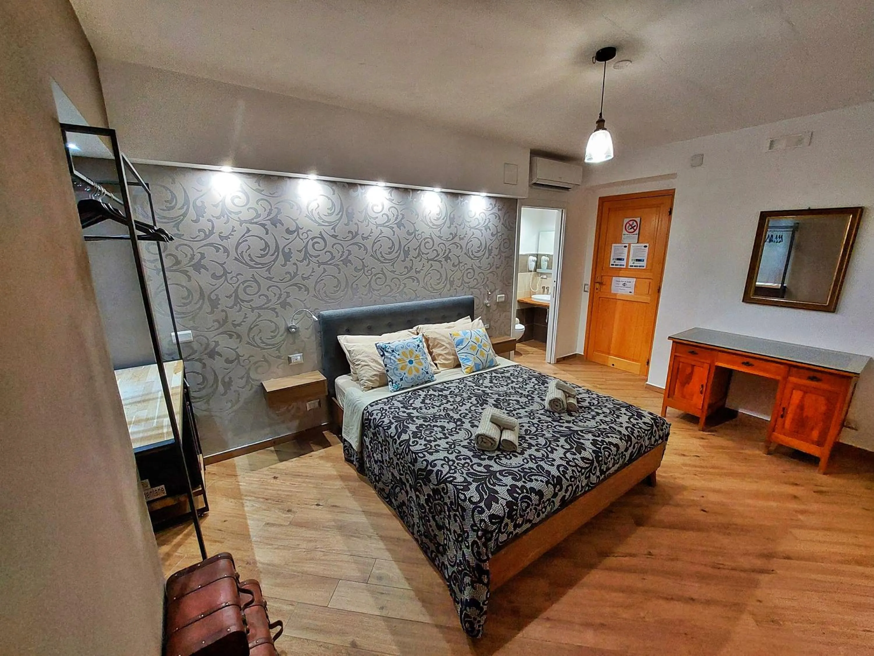 Bed in Bed and Breakfast L&P