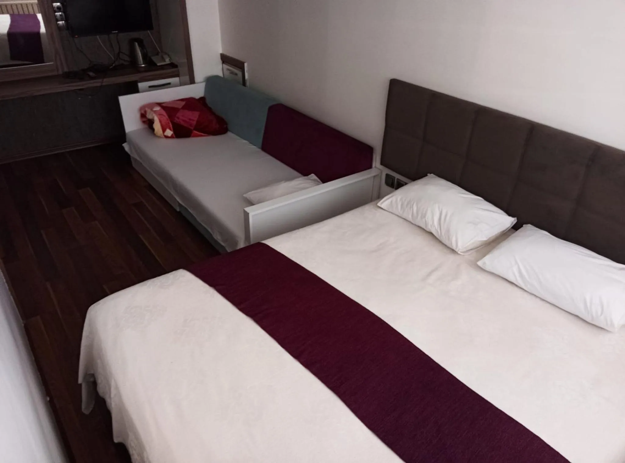 Bed in Garra Hotel