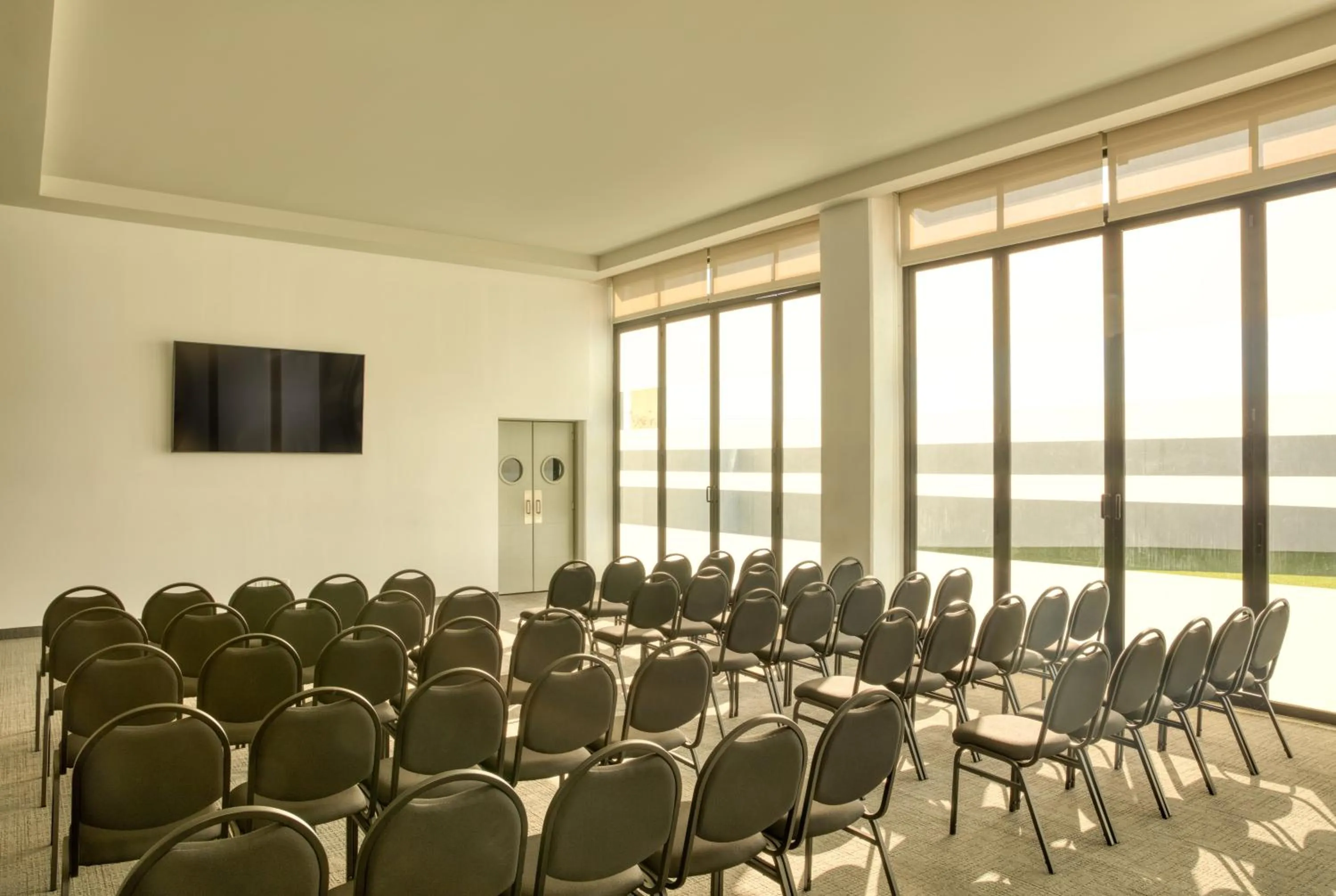 Business facilities in Fiesta Inn Guadalajara Aeropuerto
