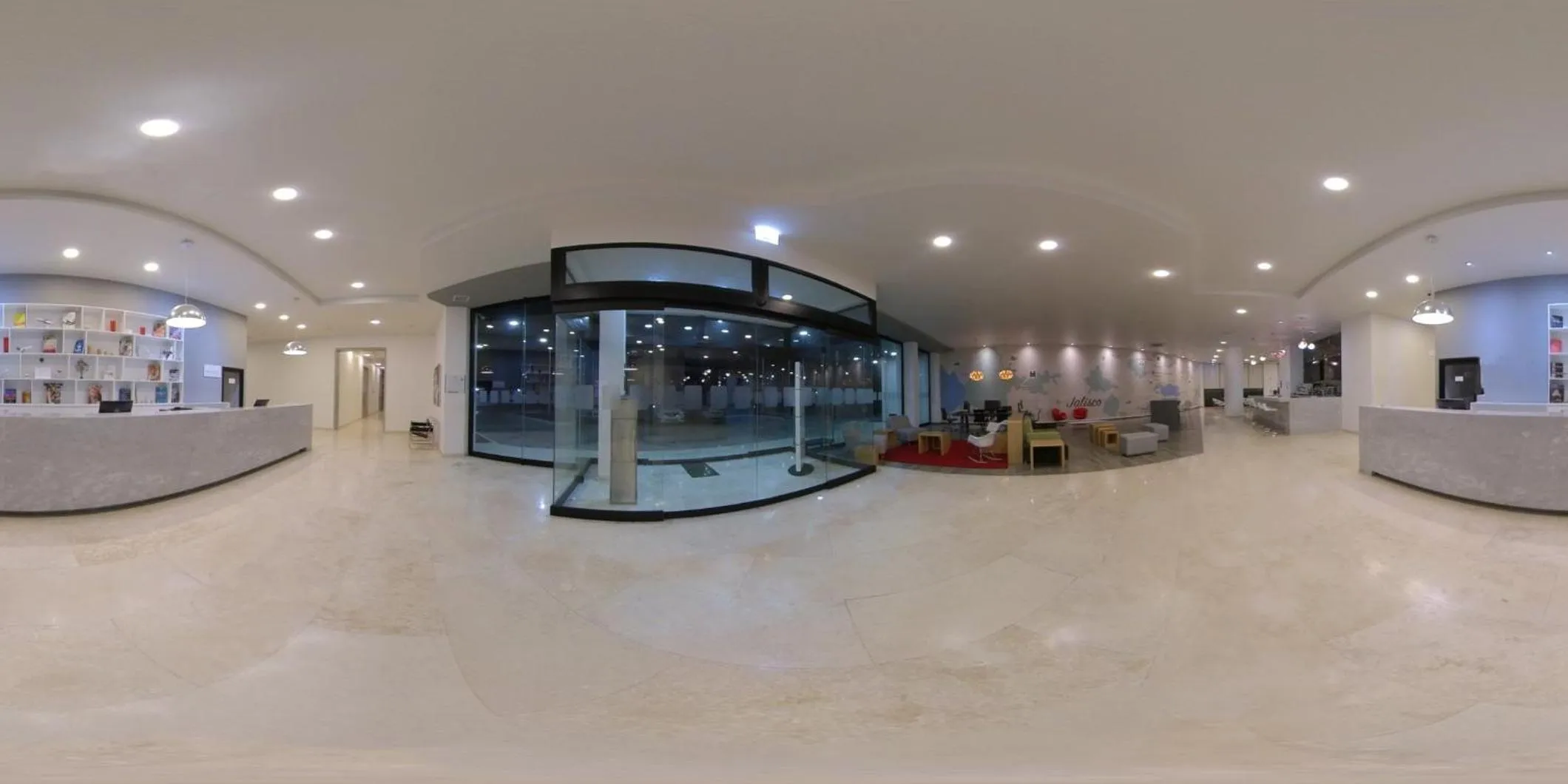 Lobby or reception in Fiesta Inn Guadalajara Aeropuerto