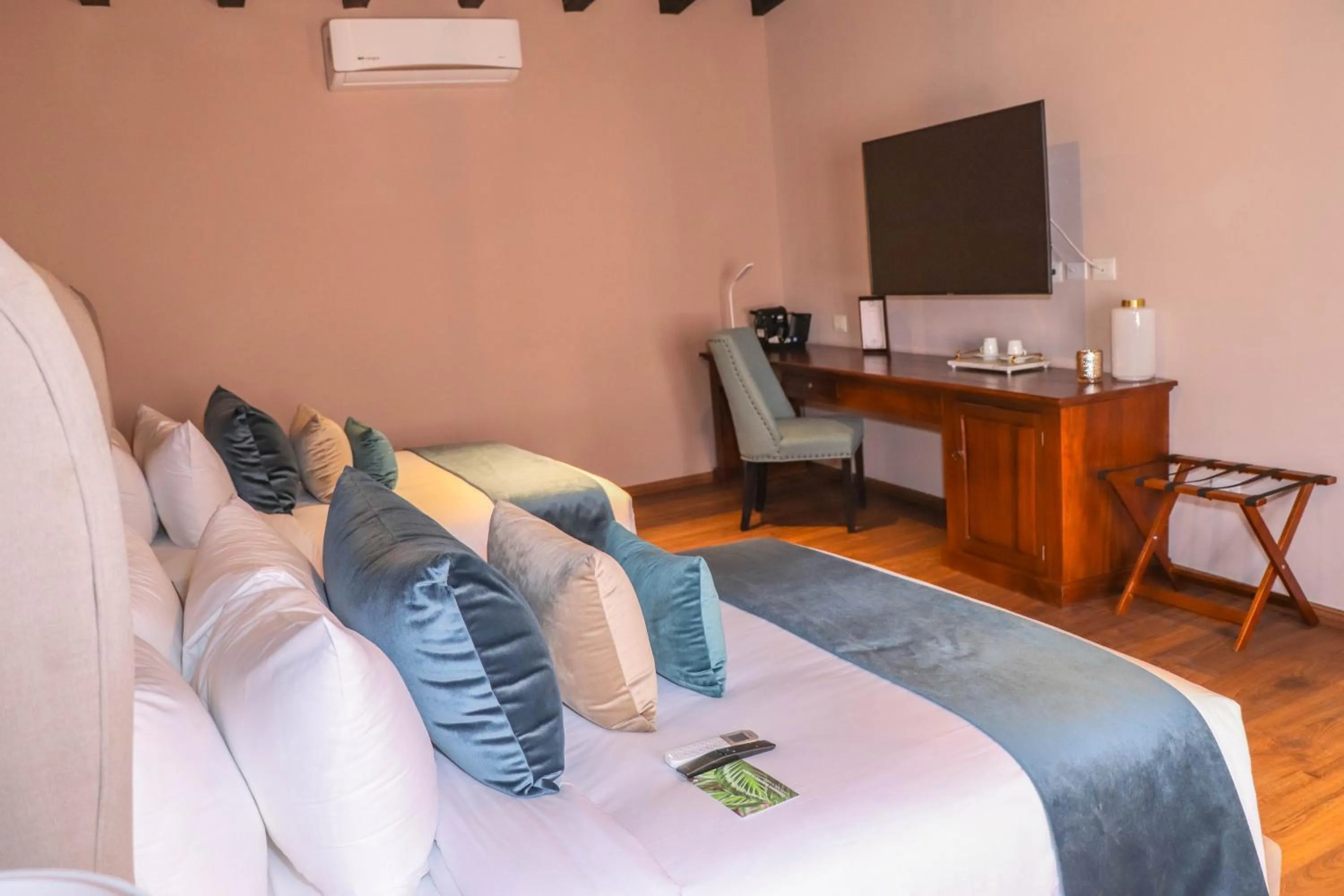 Photo of the whole room, Bed in Gamma Morelia Vista Bella