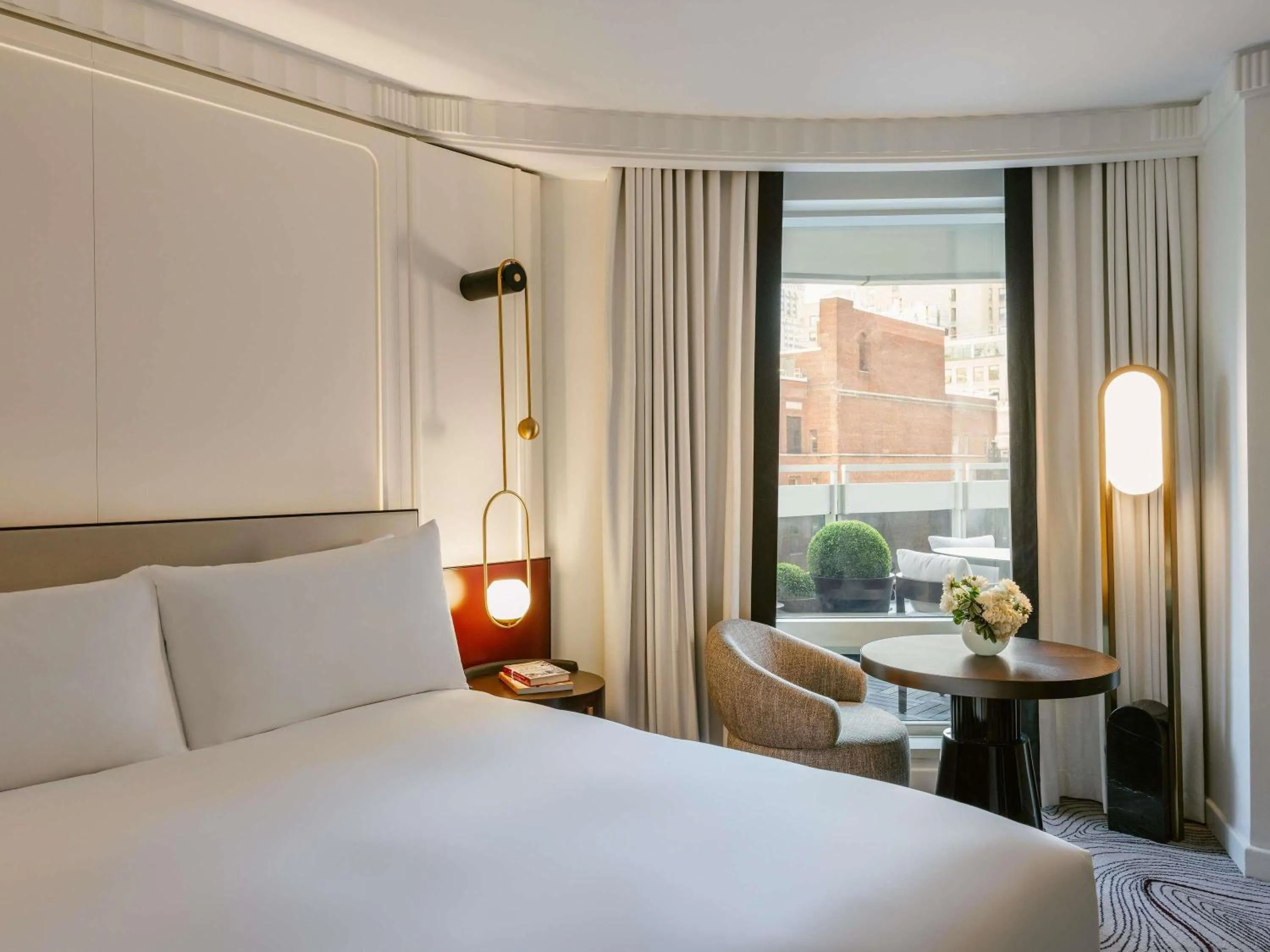 Bedroom, Bed in Sofitel New York