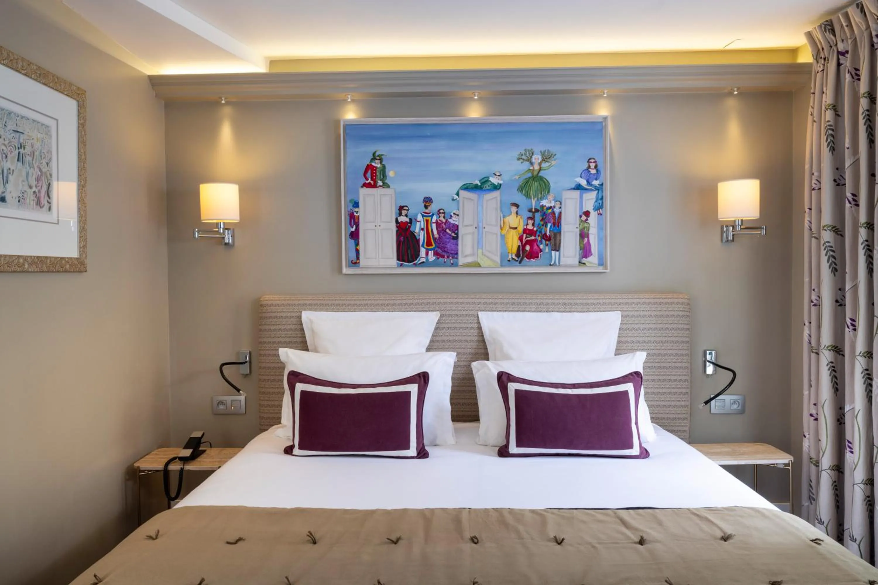 Family, Bed in Hôtel Le Relais des Halles