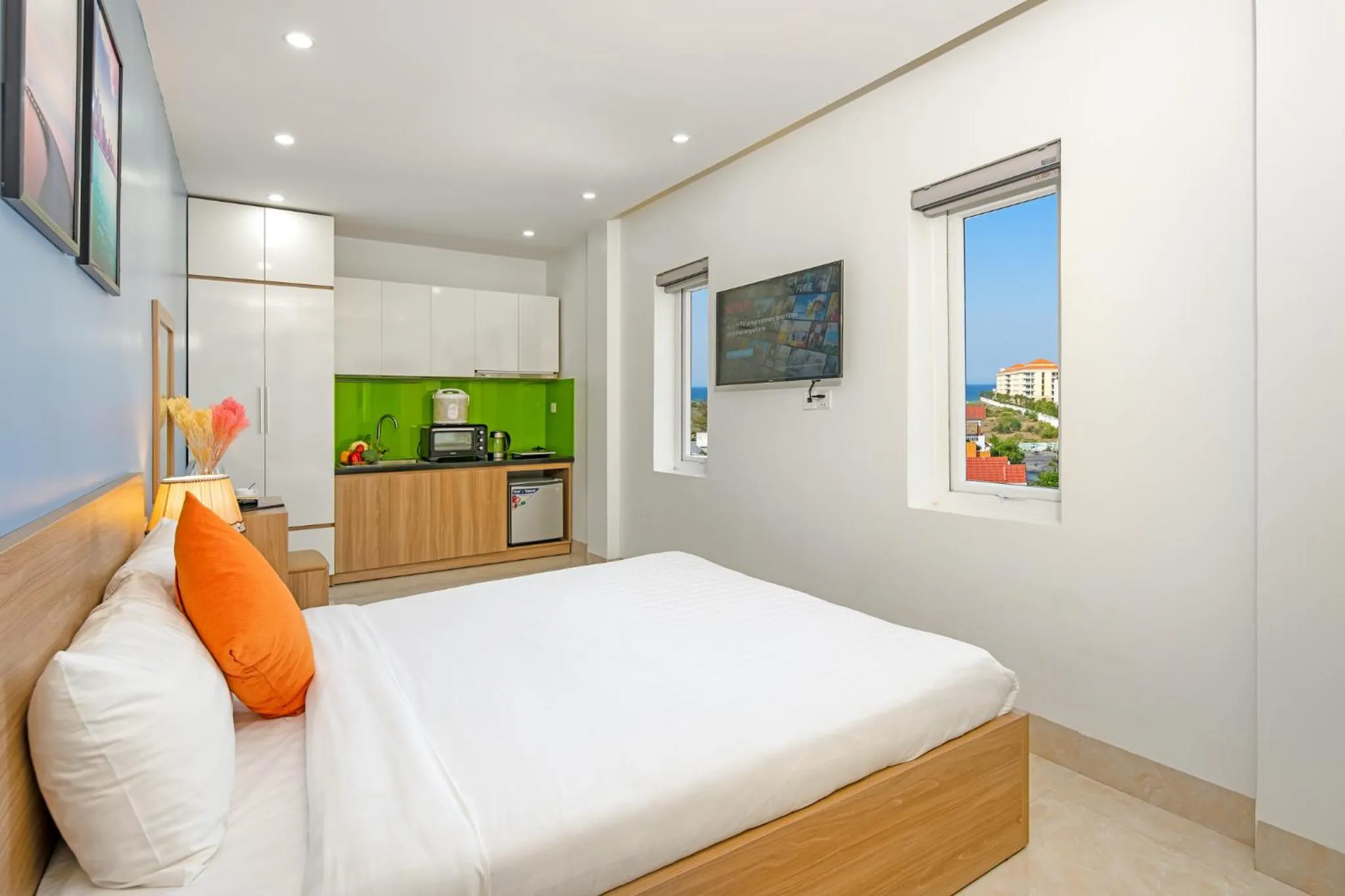 Photo of the whole room, Bed in Suri Apartment & Hotel Danang