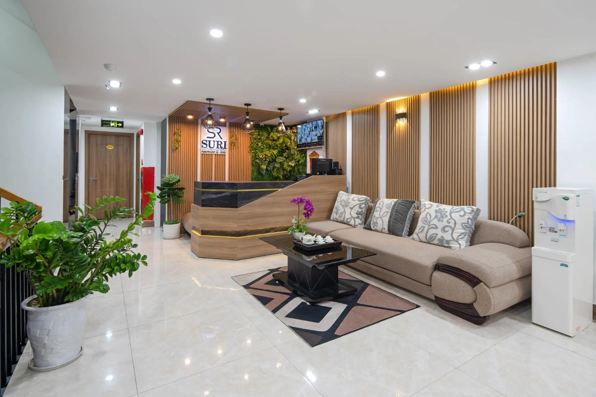 Lobby or reception in Suri Apartment & Hotel Danang