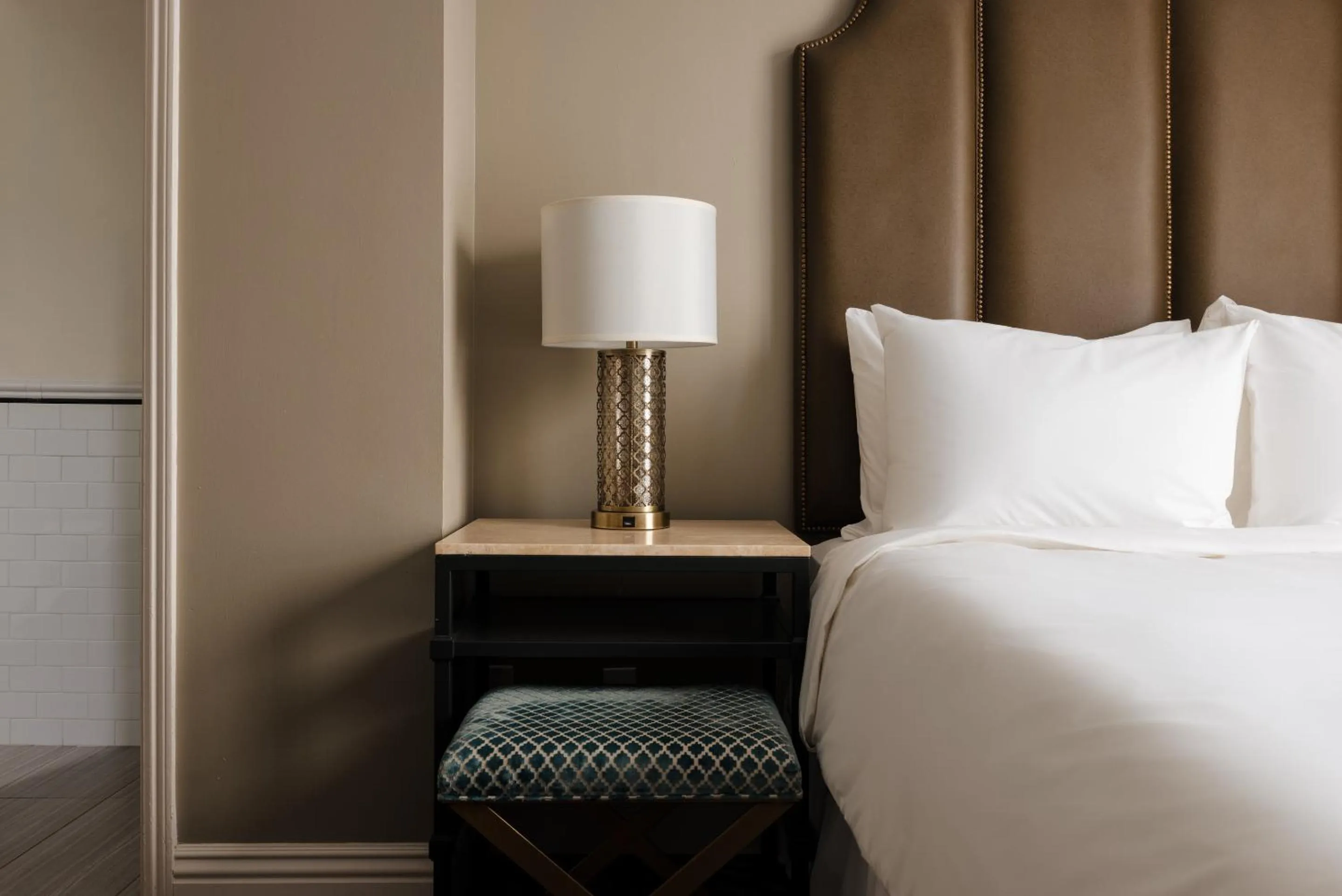 Bed in Hotel Bijou - Union Square