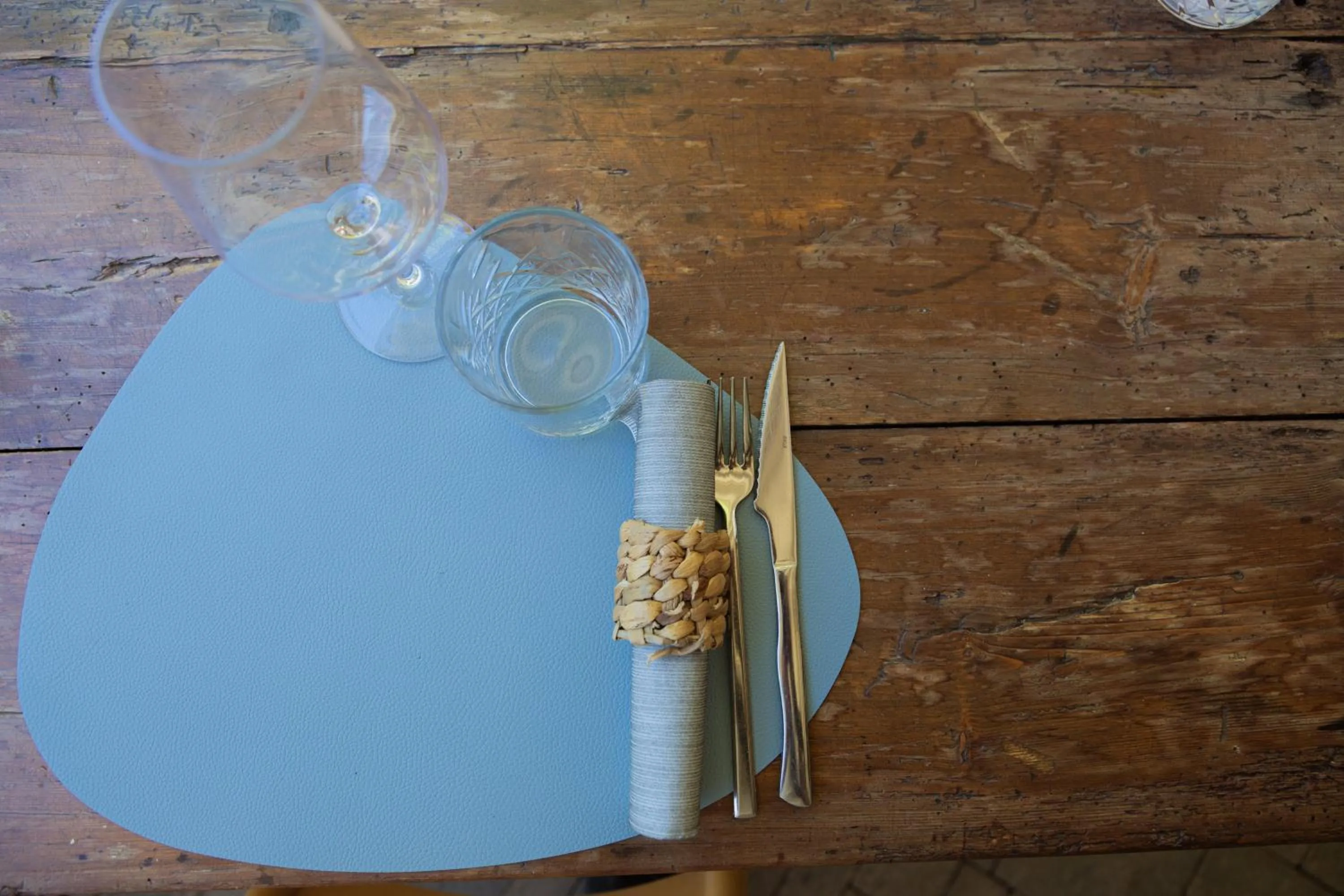 Restaurant/places to eat in Residence Alice