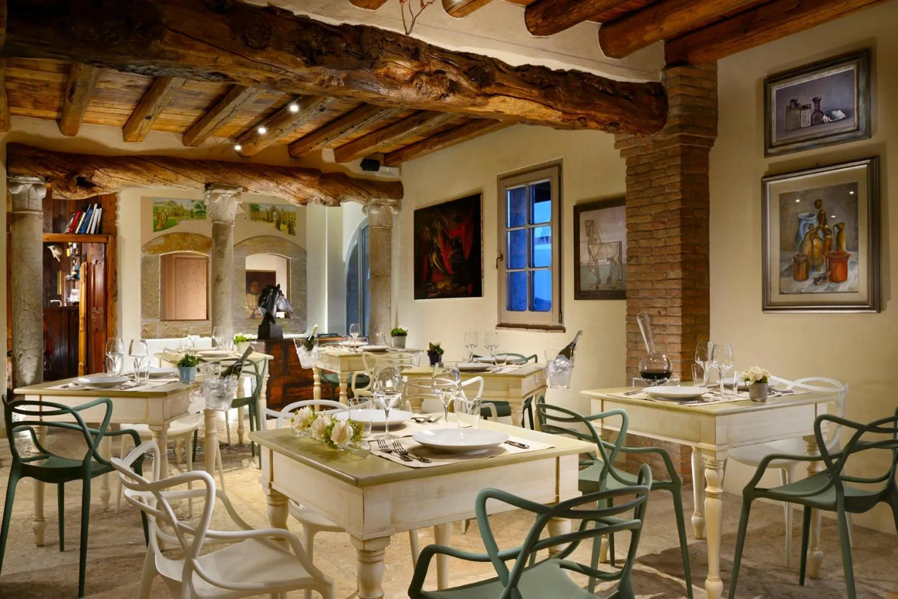 Restaurant/places to eat in Tenuta Le Cave