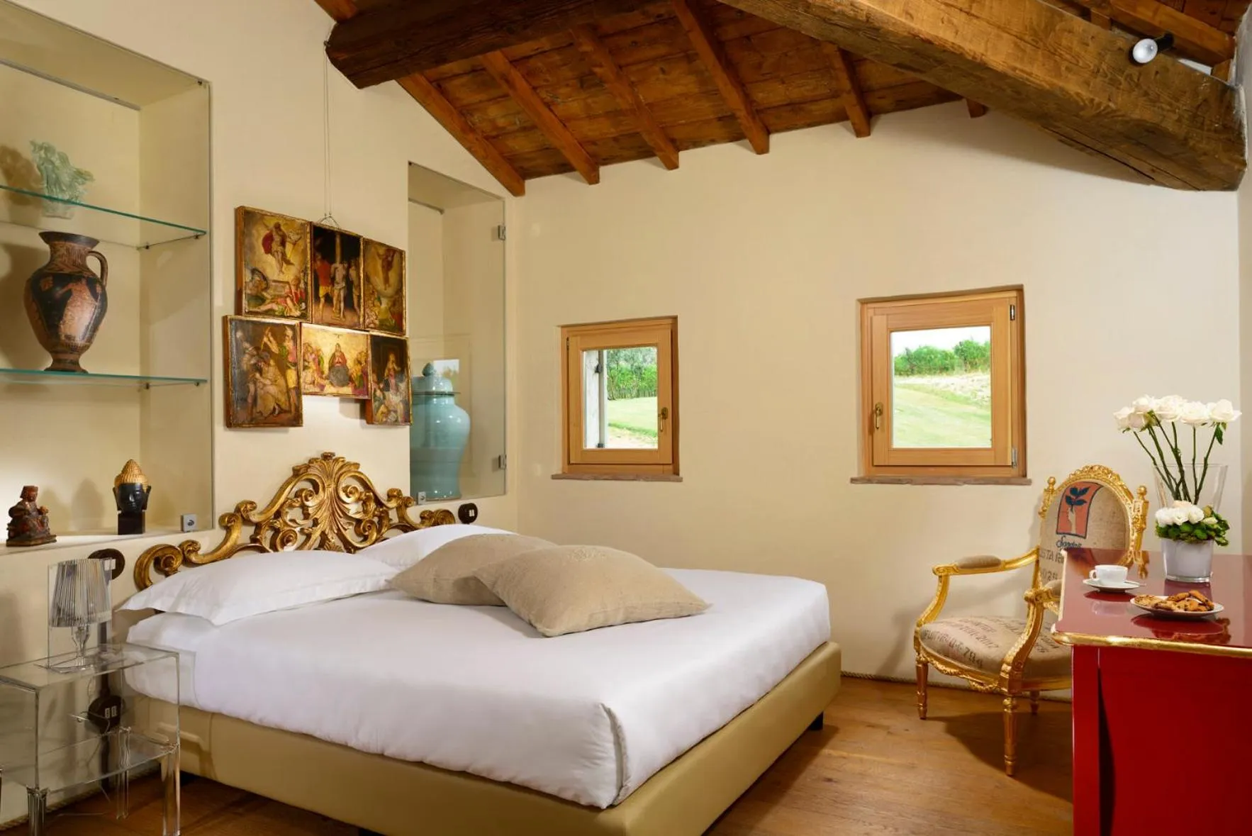 Balcony/Terrace, Bed in Tenuta Le Cave