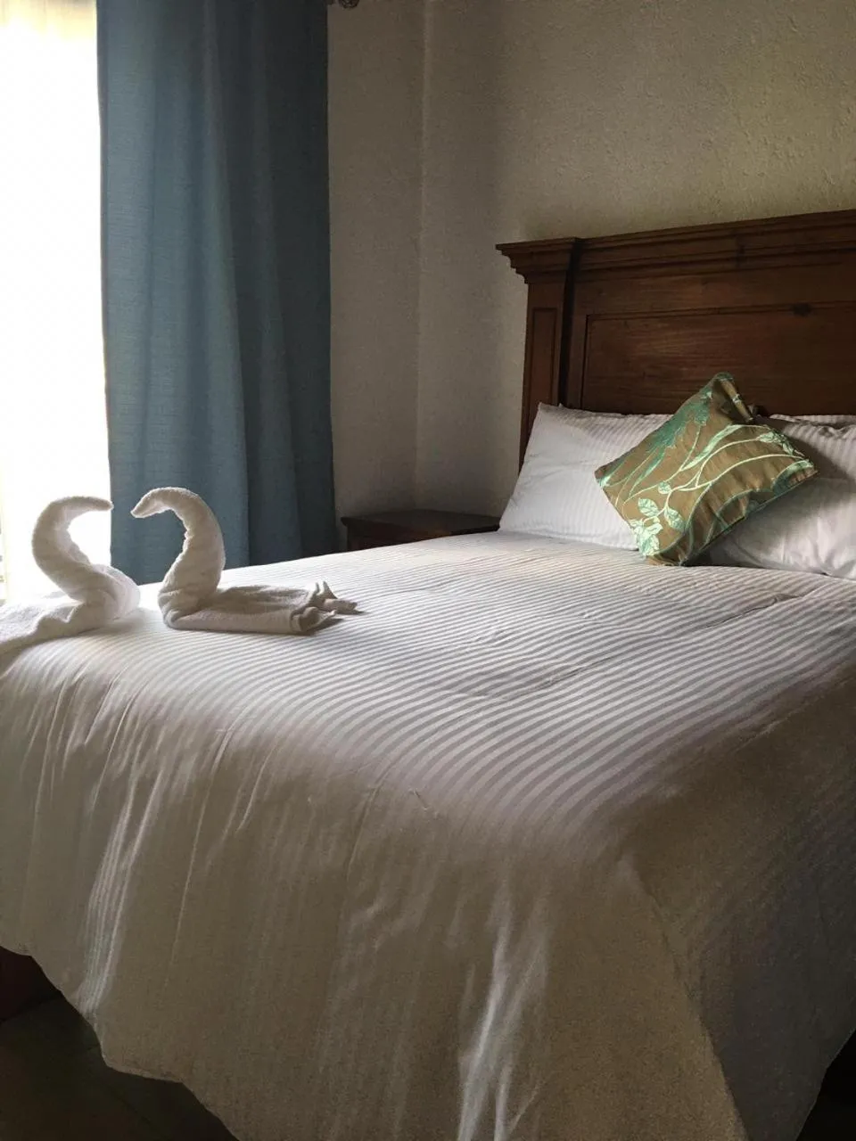 Bed in Hotel Concierge Flor y Canto