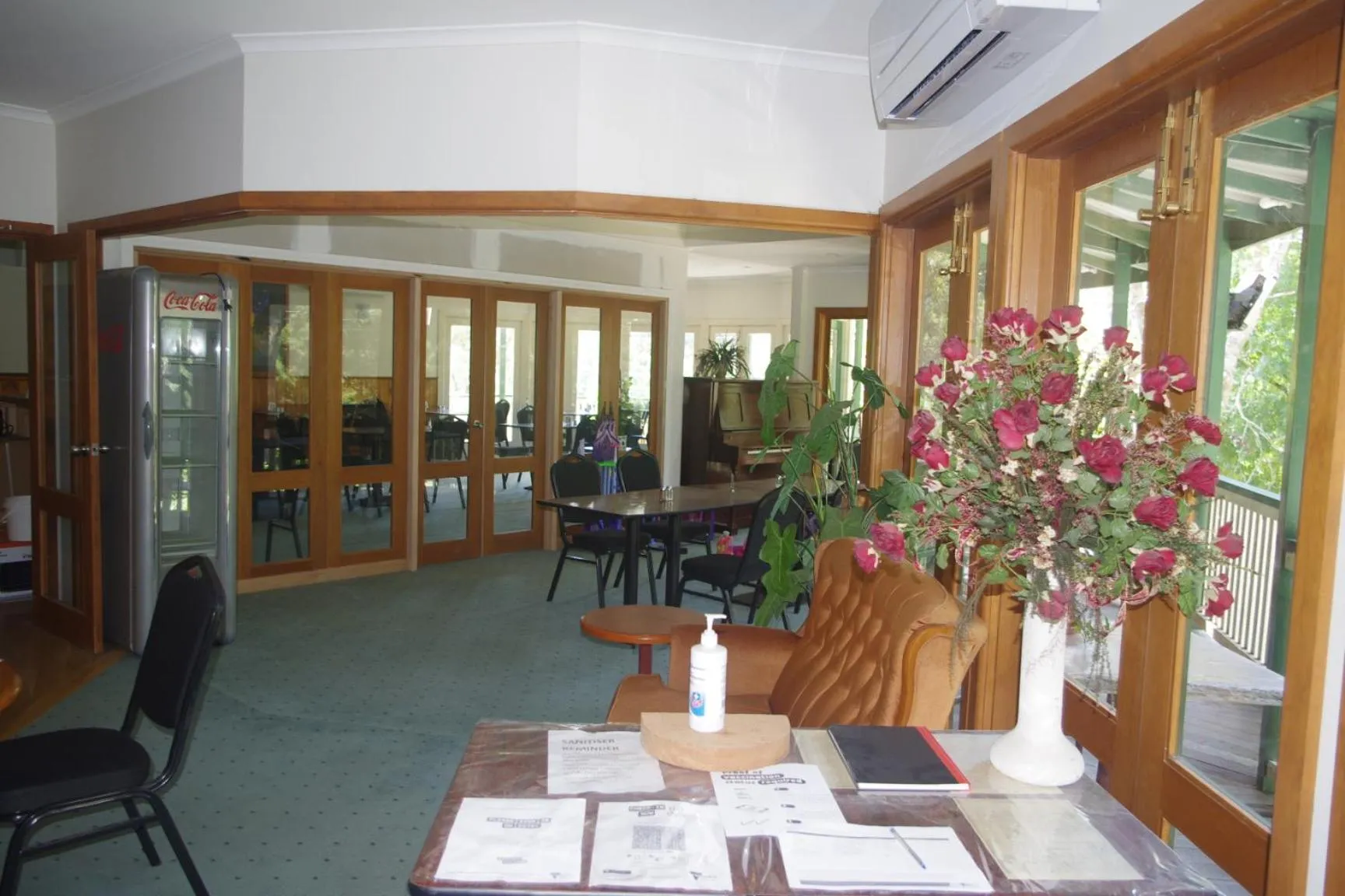 Lobby or reception in Halls Gap Tavern