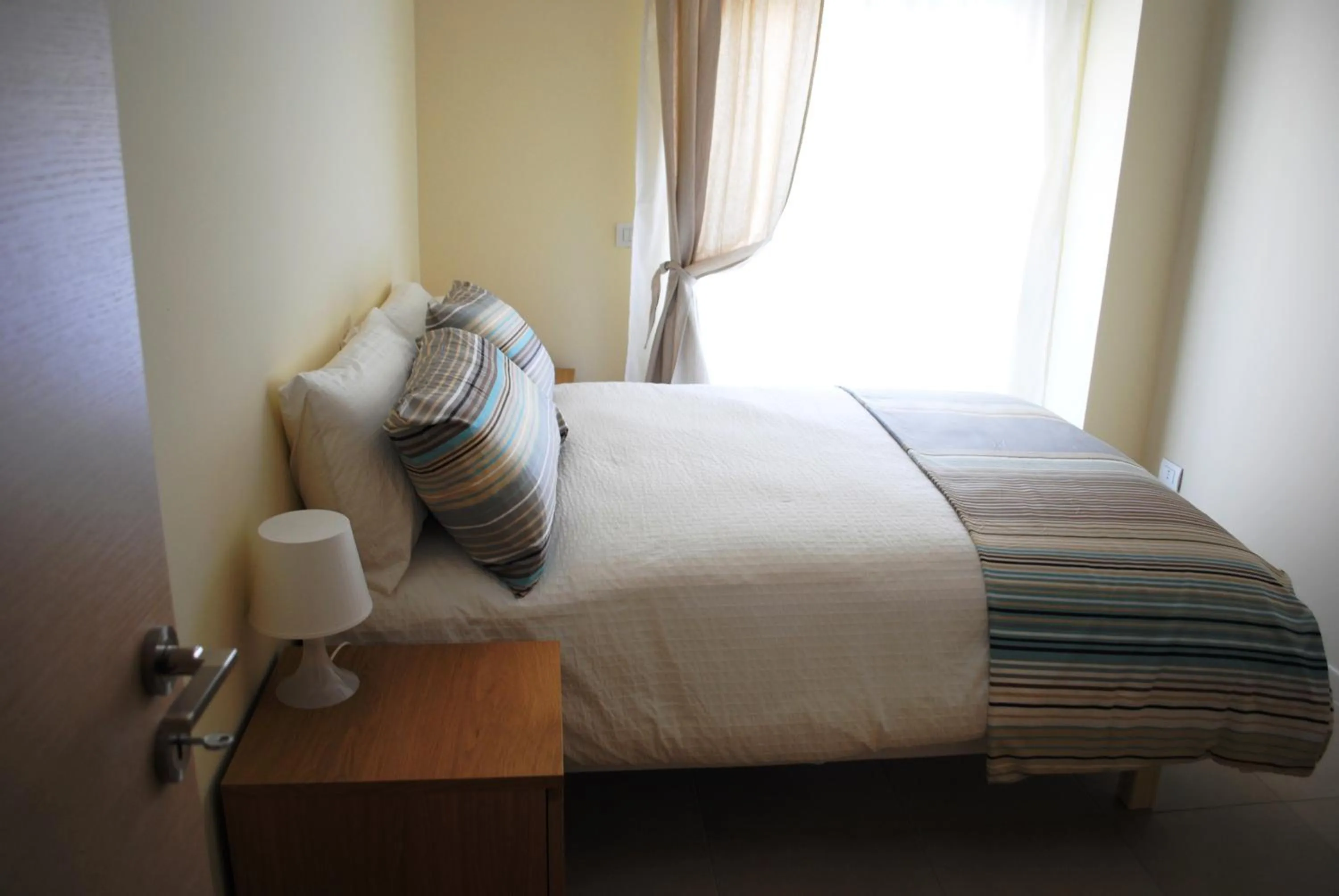 Day, Bed in Residence Demetra