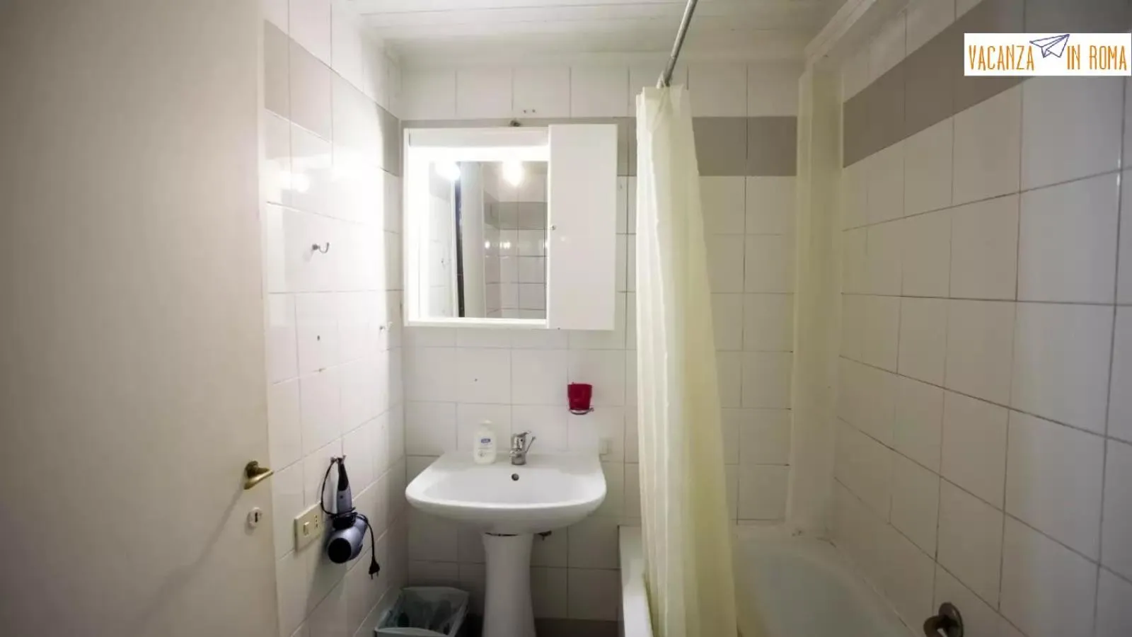 Bathroom in Al Pantheon Con Thomas Mann