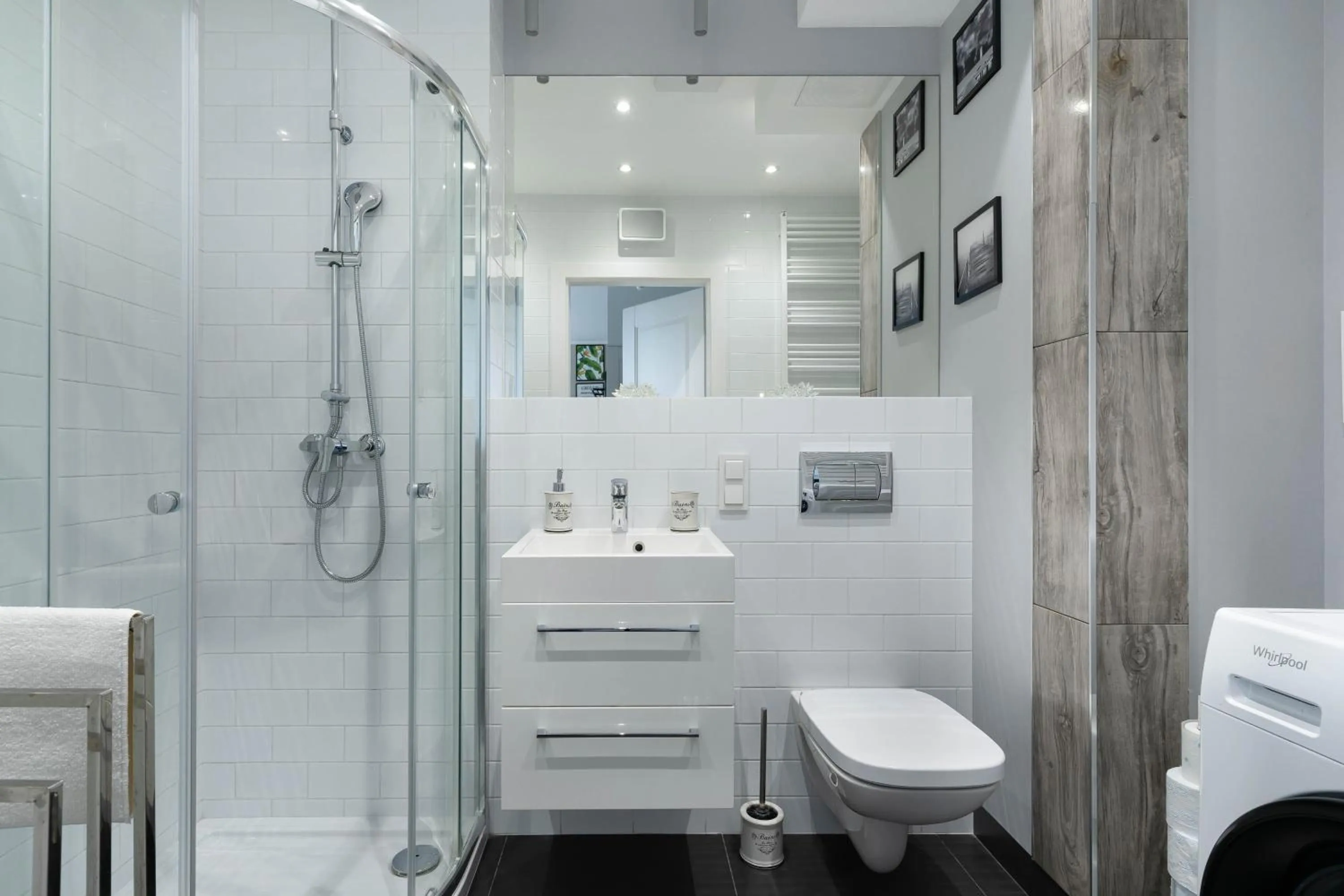 Shower in Symphony Baltica Towers Apartamenty