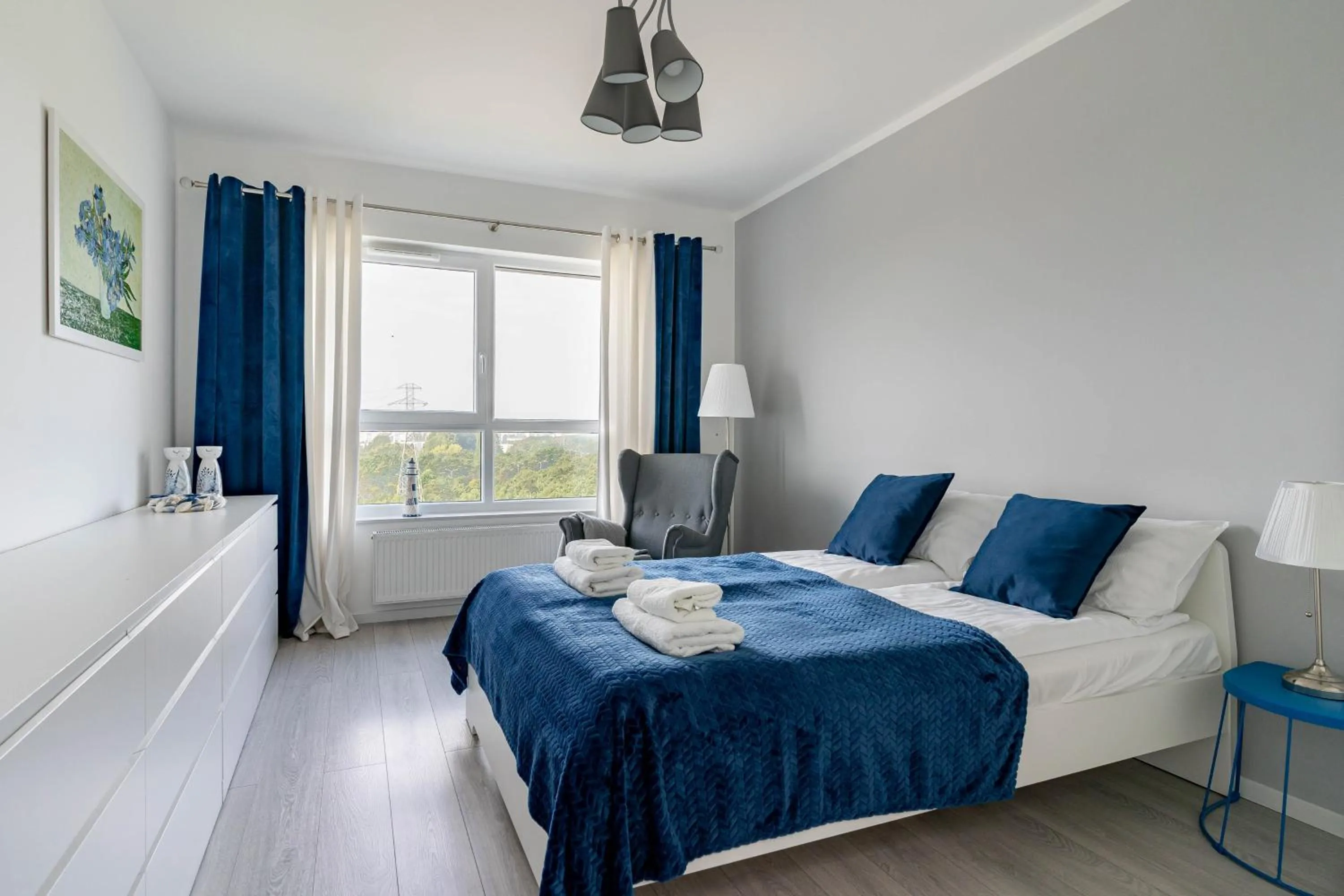 Bedroom, Bed in Symphony Baltica Towers Apartamenty