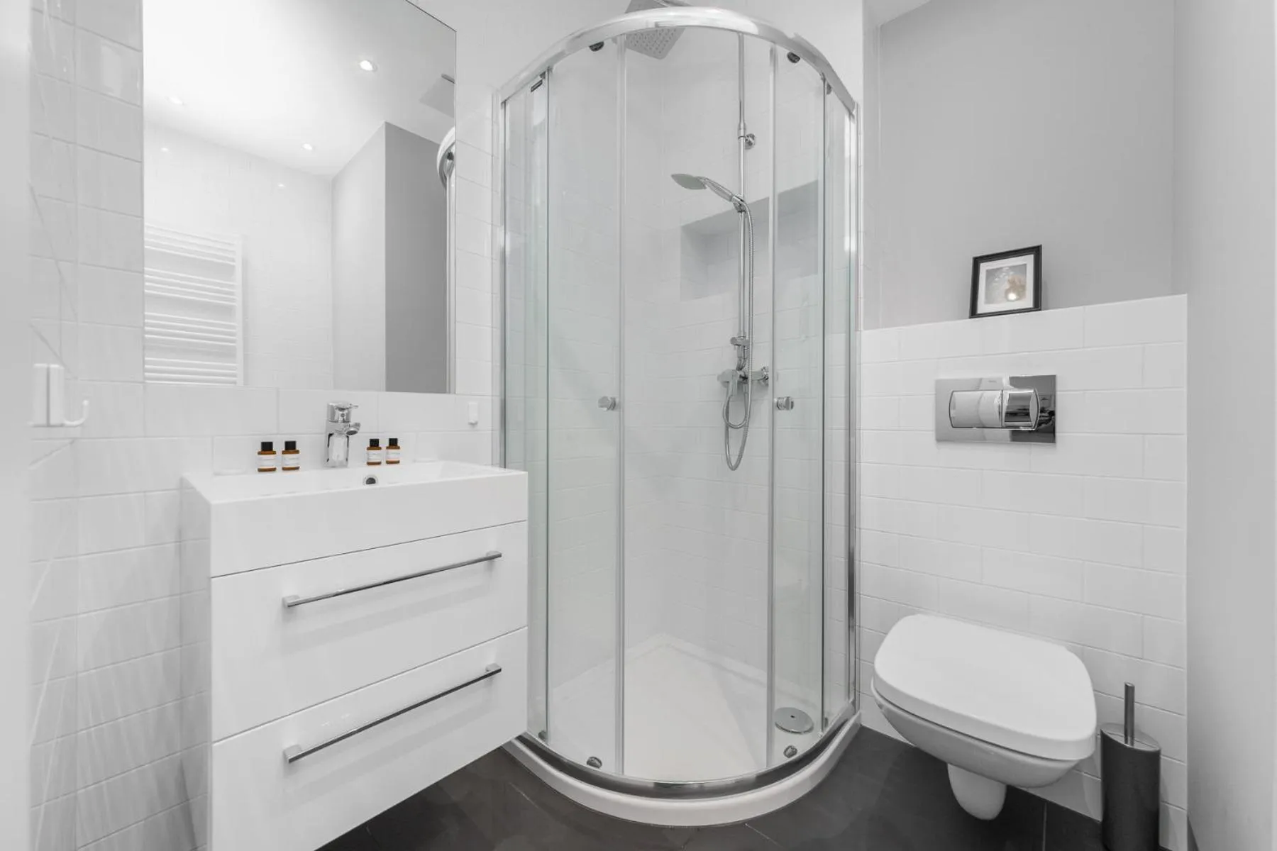 Shower in Symphony Baltica Towers Apartamenty