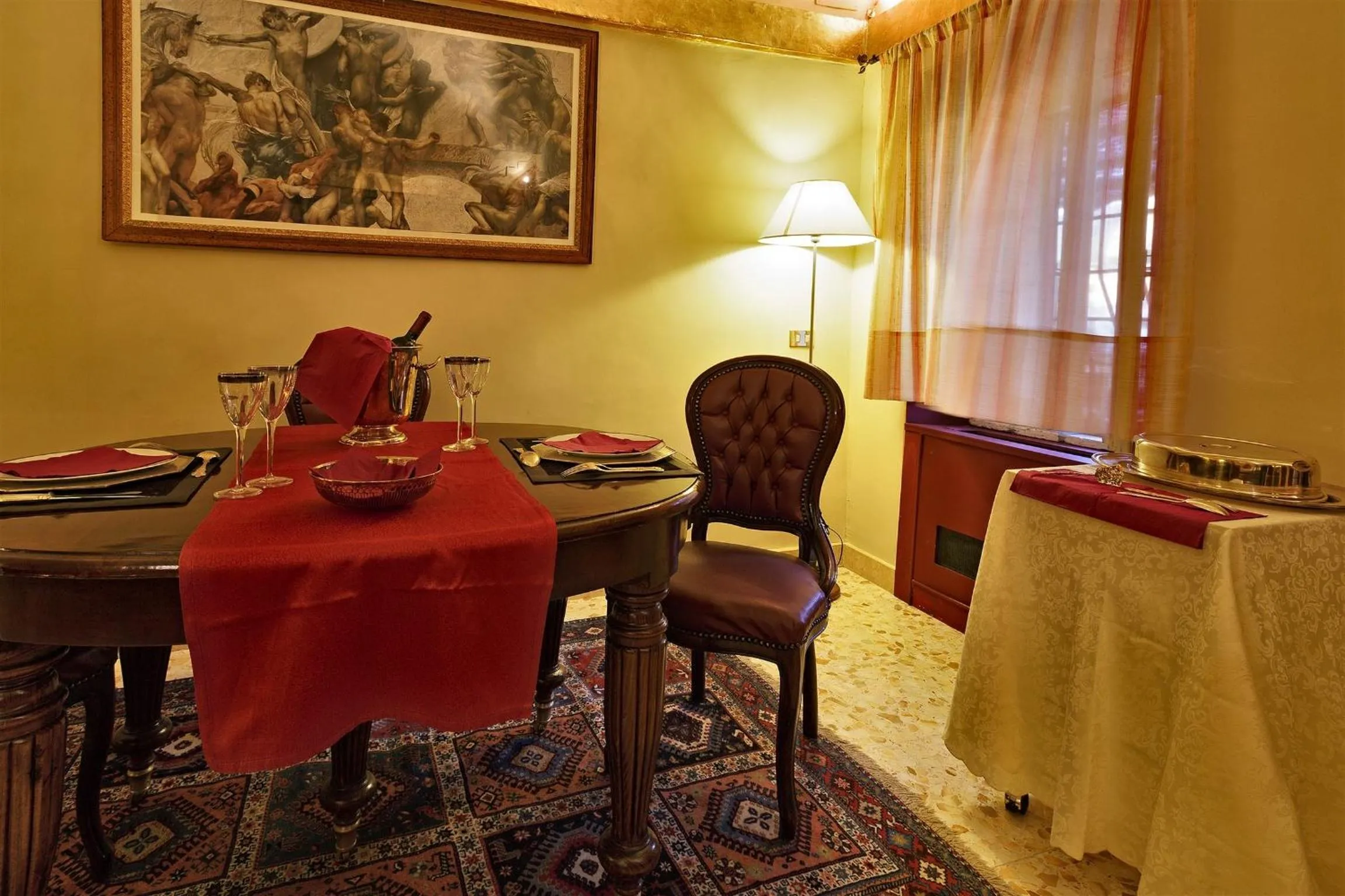 Living room in Residenze Gregoriane - Residenza d'Epoca