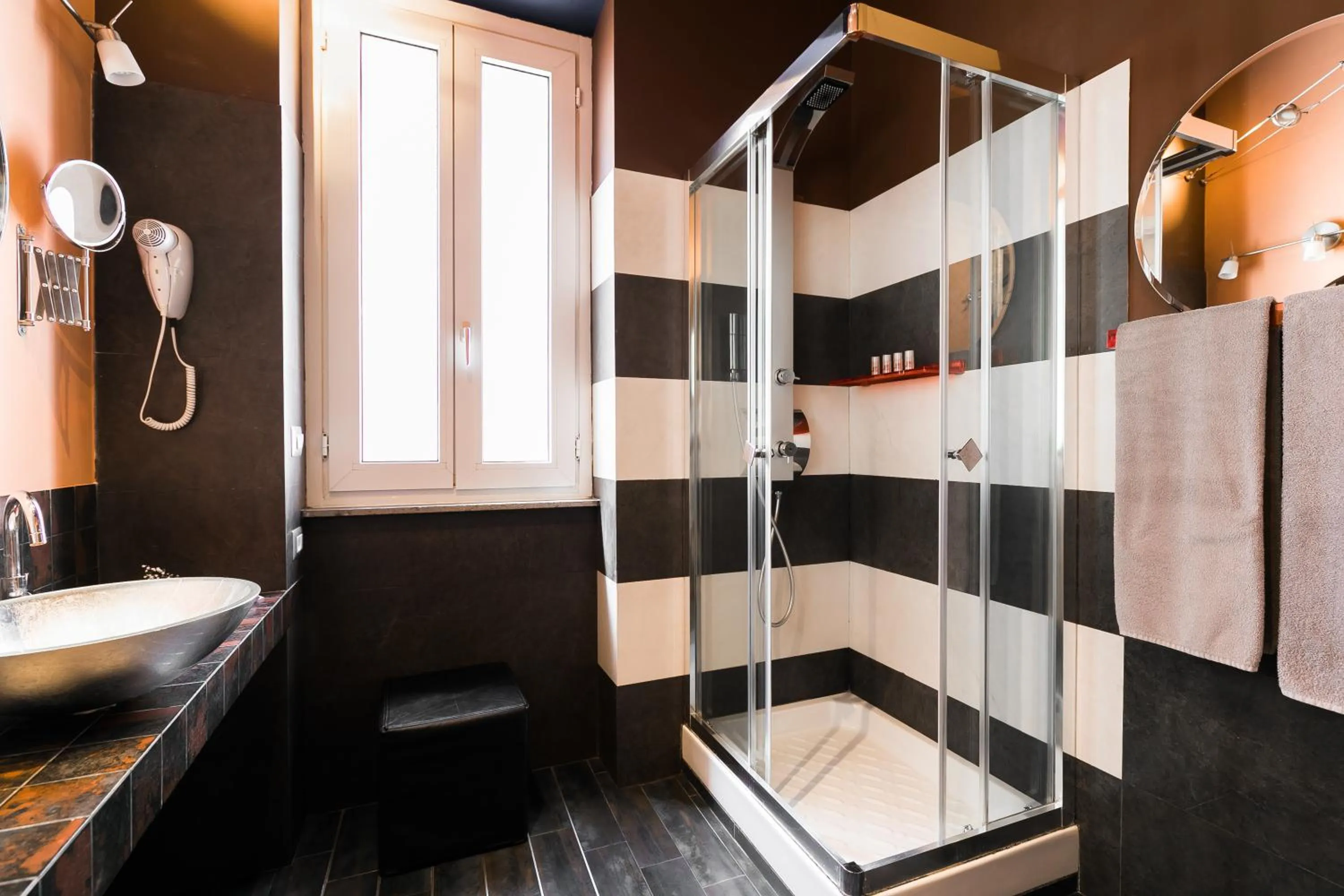 Shower in Appartamenti MarcoAurelio49