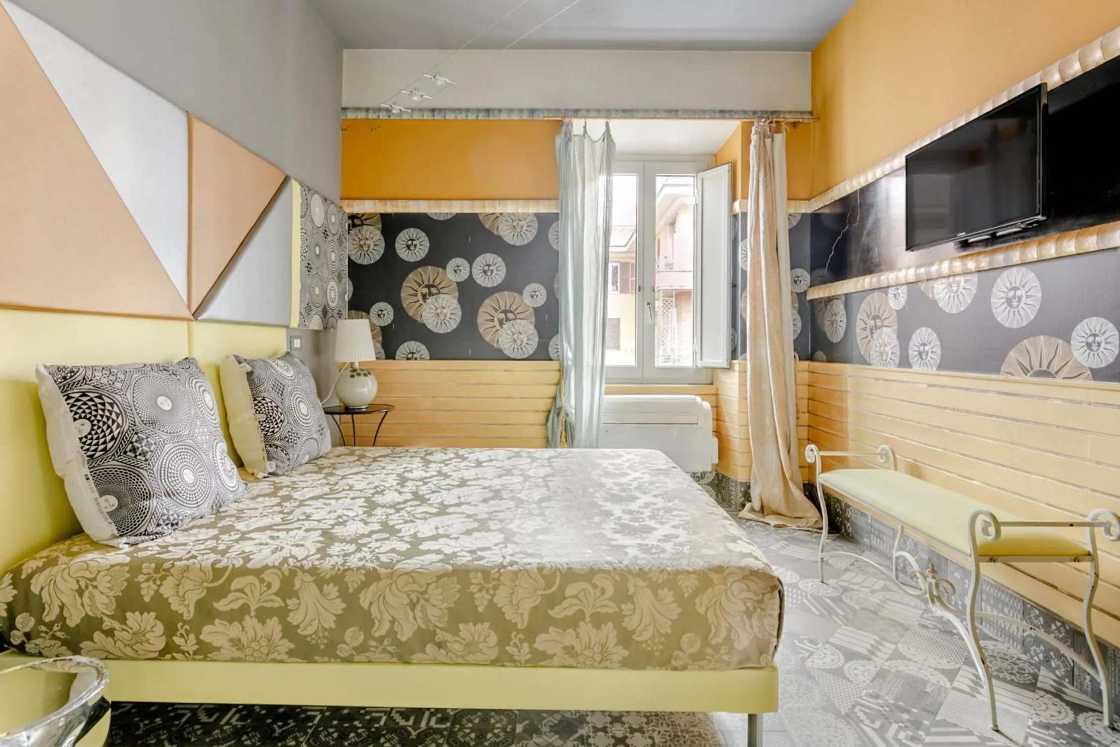 Bed in Appartamenti MarcoAurelio49