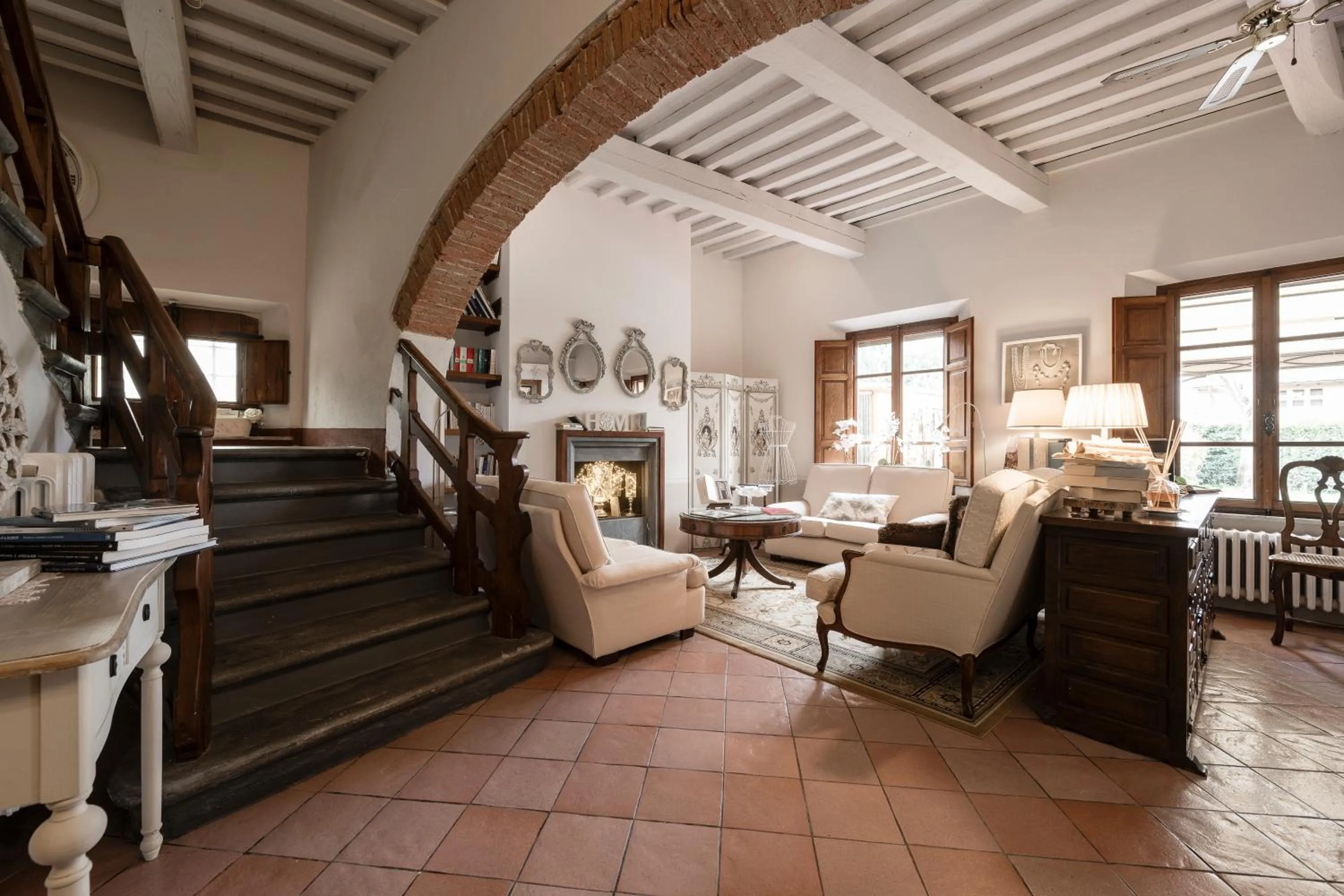 Library in Giardino della Pieve Relais- Adult Only