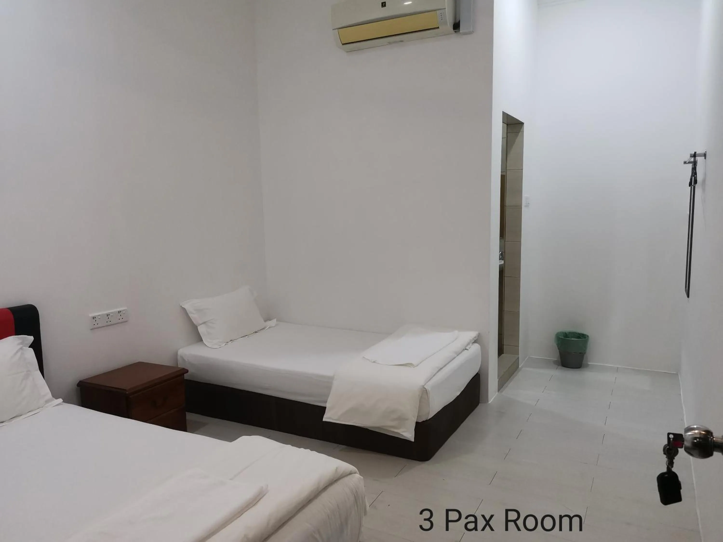 Bedroom, Bed in Mersing Maple Villa