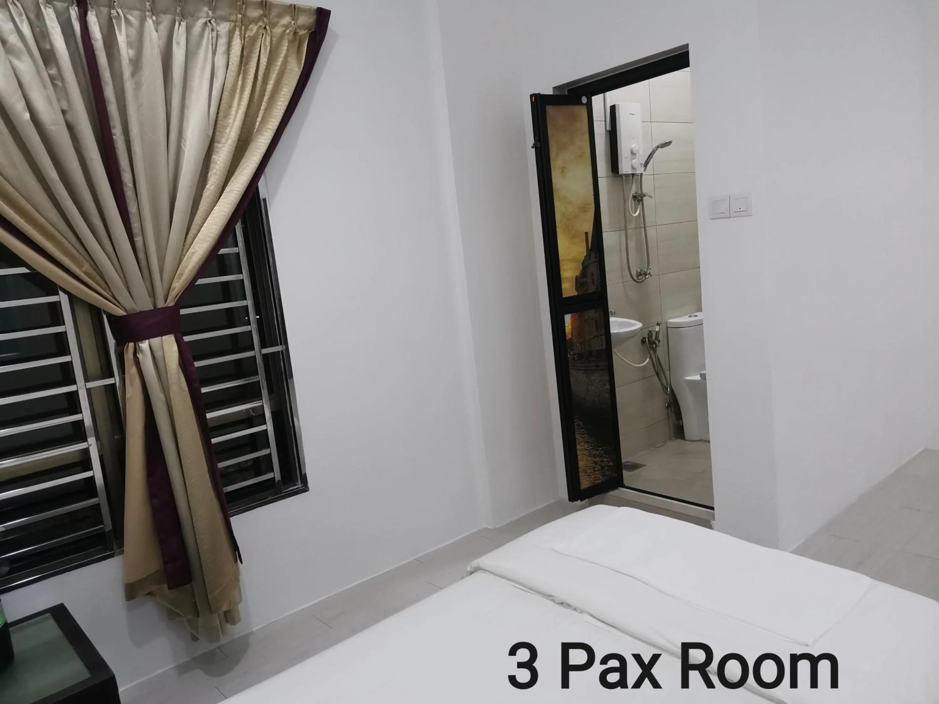 Bedroom, Bed in Mersing Maple Villa