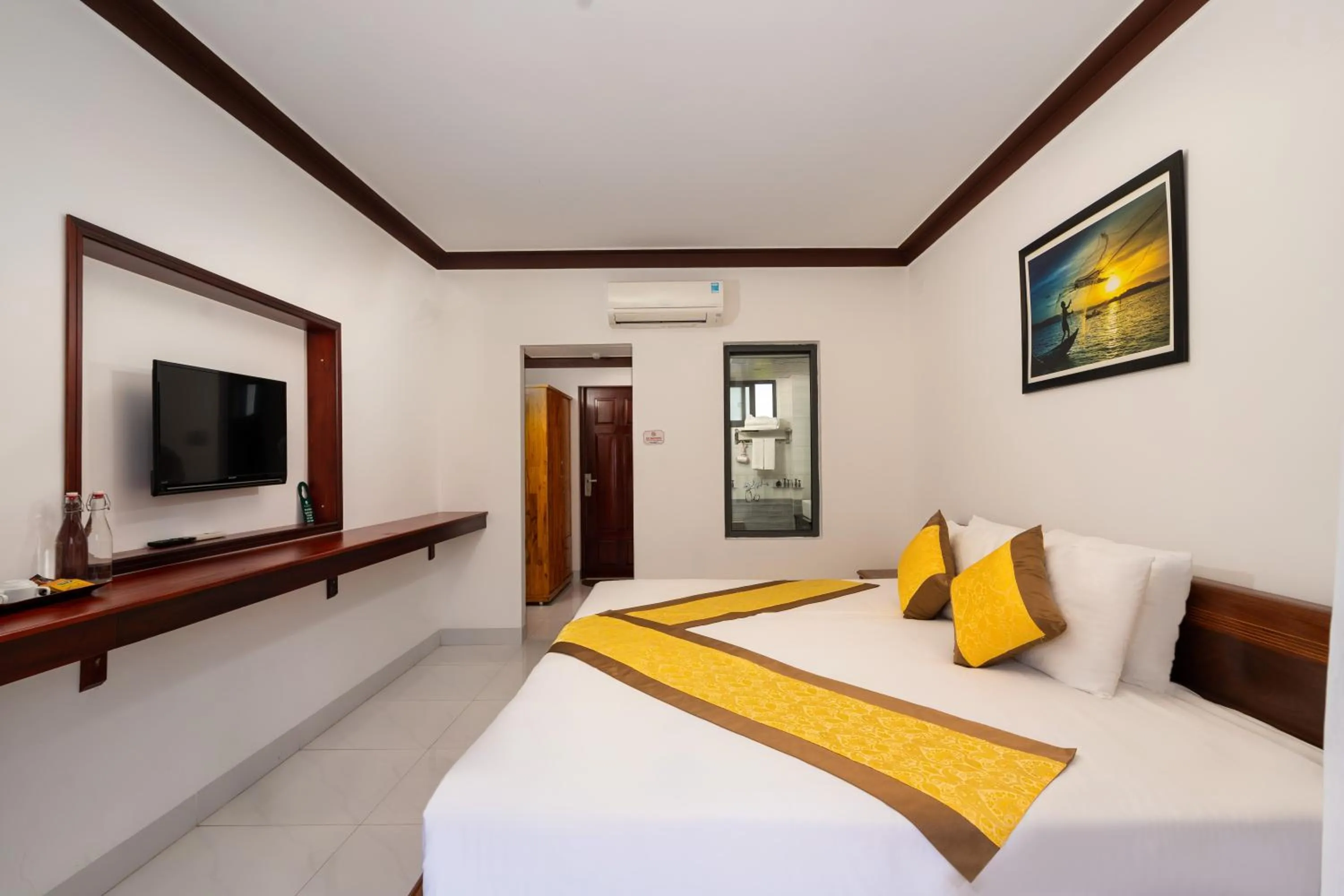 Bed in Haemer Villa Hoi An