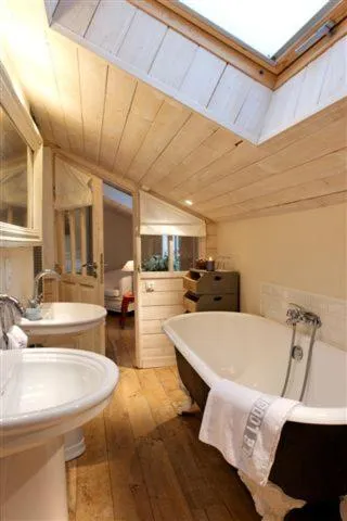Bathroom in Le Lodge Kerisper