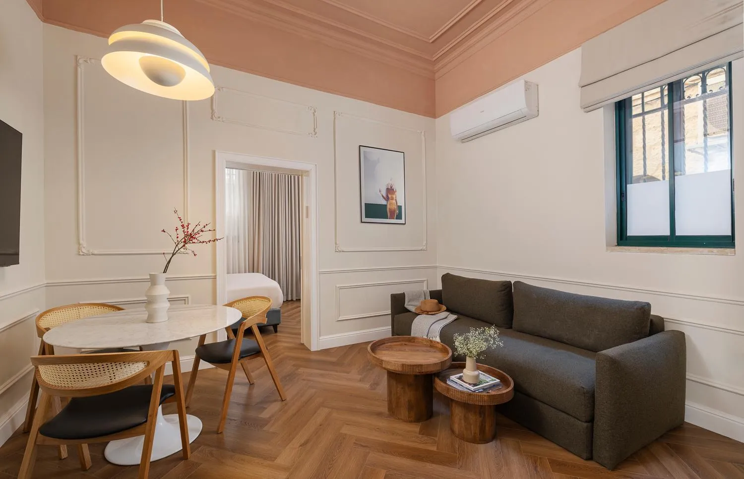 Living room in Villa Albi - Machne Yehuda Hotel