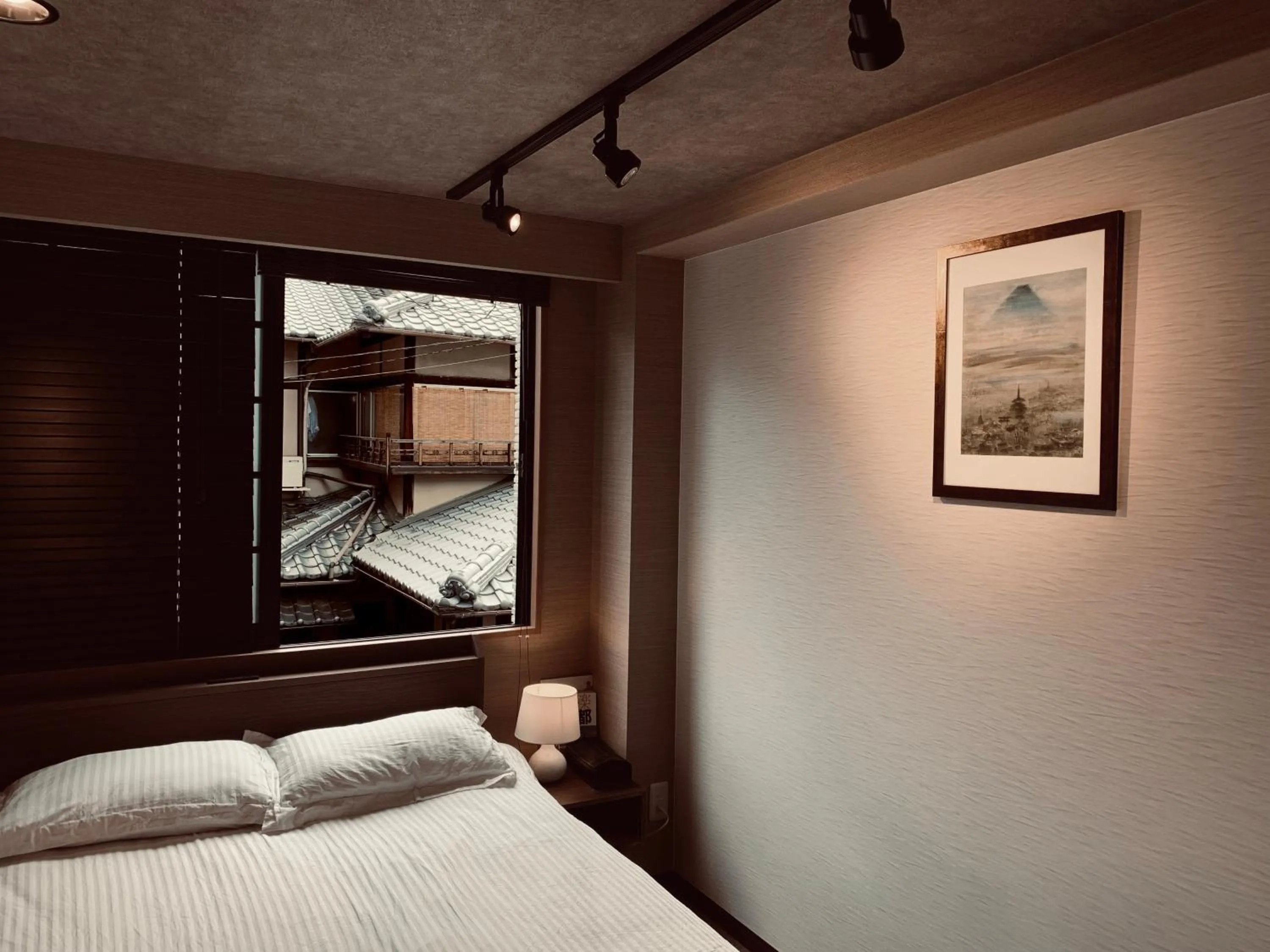 Bed in Hotel Traveling Bridge Nijojo