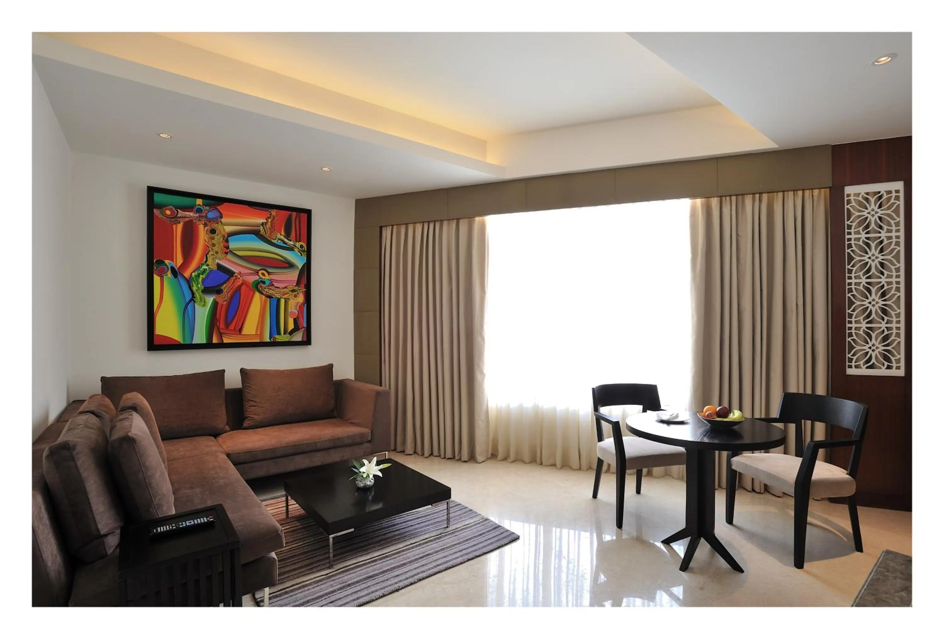 Living room in The Anya Hotel-Golf Course Road