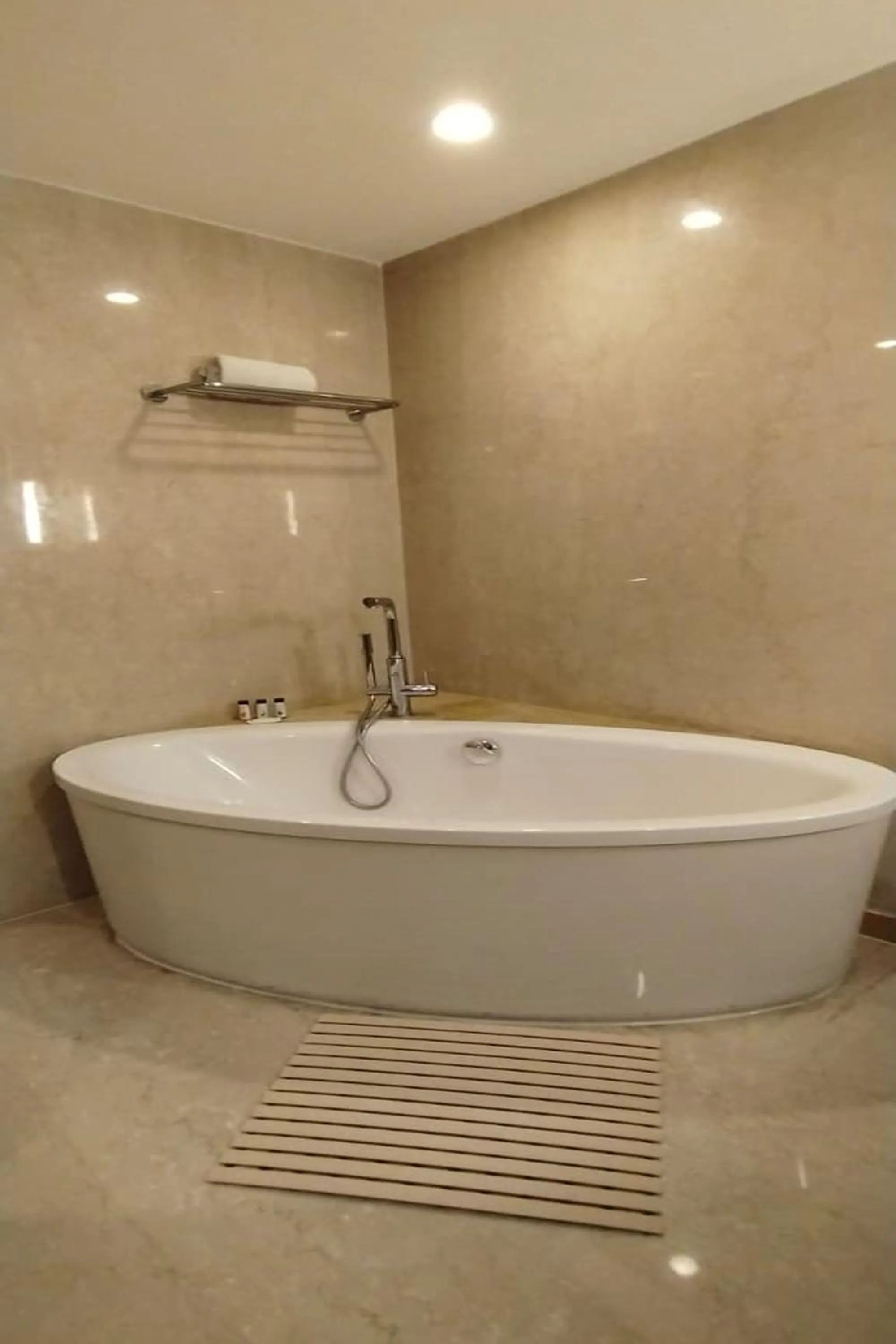 Bathroom in The Anya Hotel-Golf Course Road