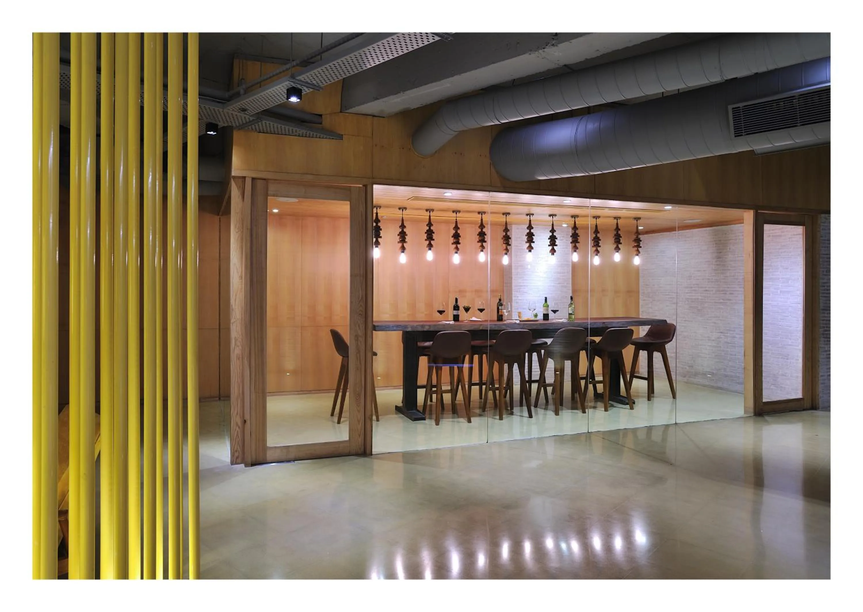 Lounge or bar in The Anya Hotel-Golf Course Road