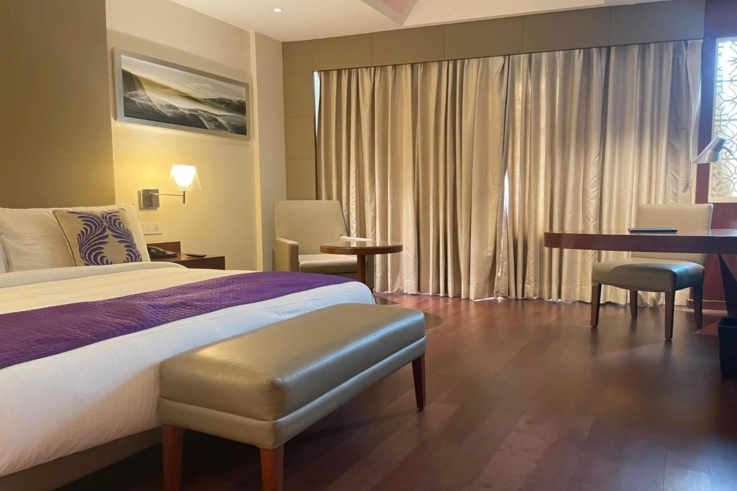 Bed in The Anya Hotel-Golf Course Road