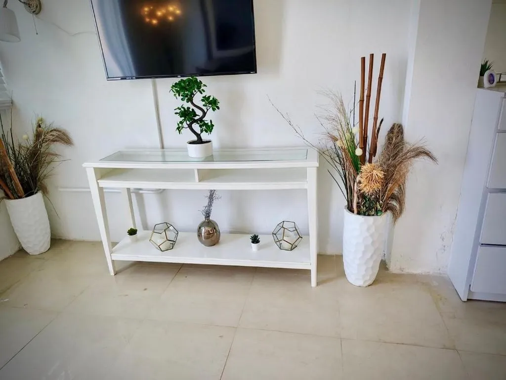 SEGOVIA STUDIO UNITS