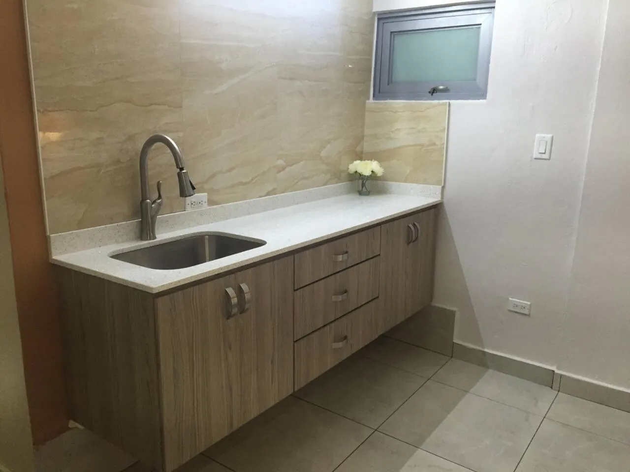 SEGOVIA STUDIO UNITS