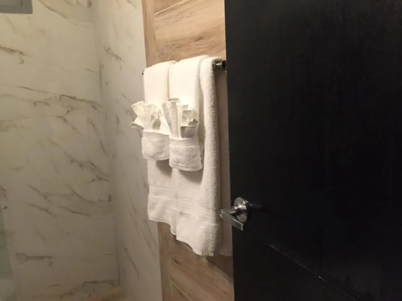 SEGOVIA STUDIO UNITS