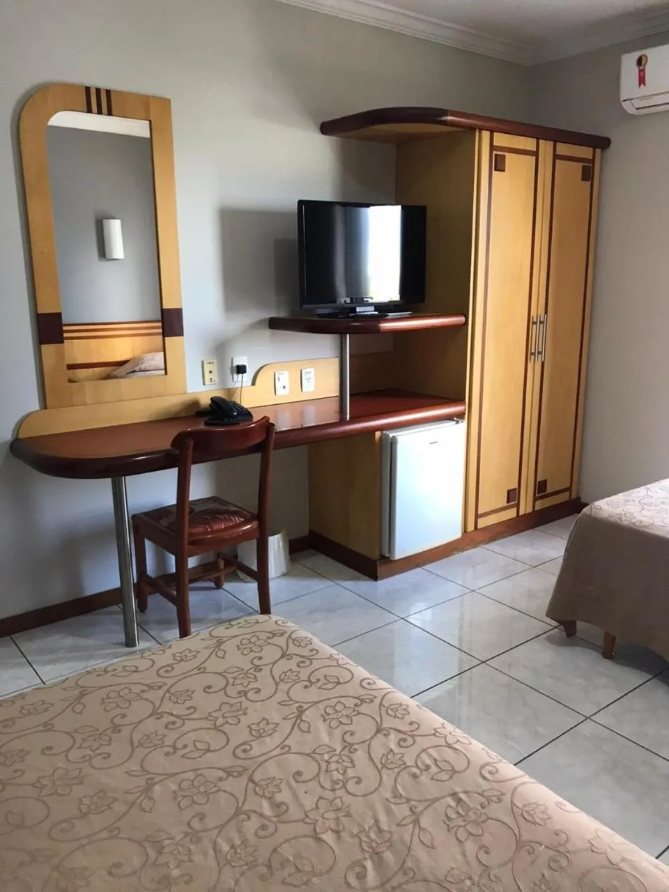 Photo of the whole room, Bed in Hotel Aquarius do Vale