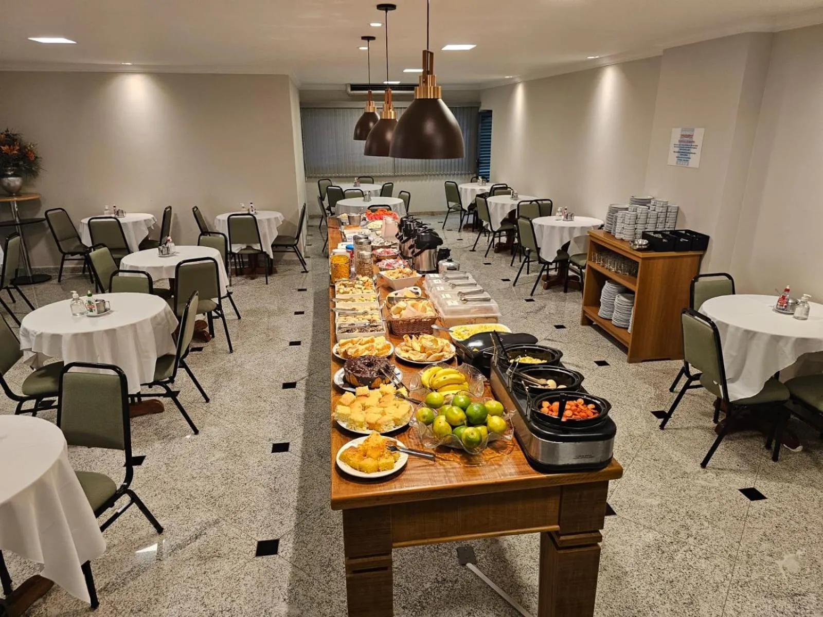 Breakfast in Hotel Aquarius do Vale