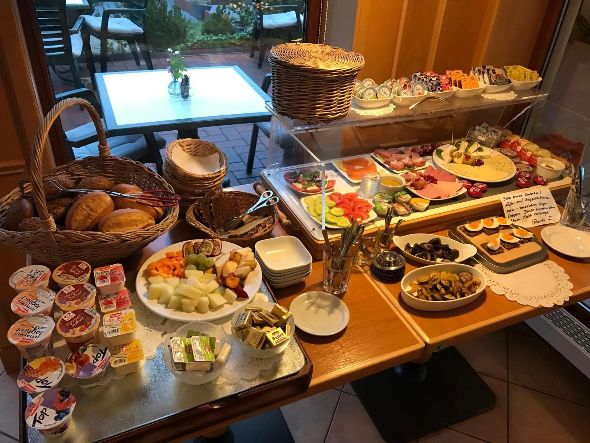 Breakfast in Hotel Südstrand Amrum