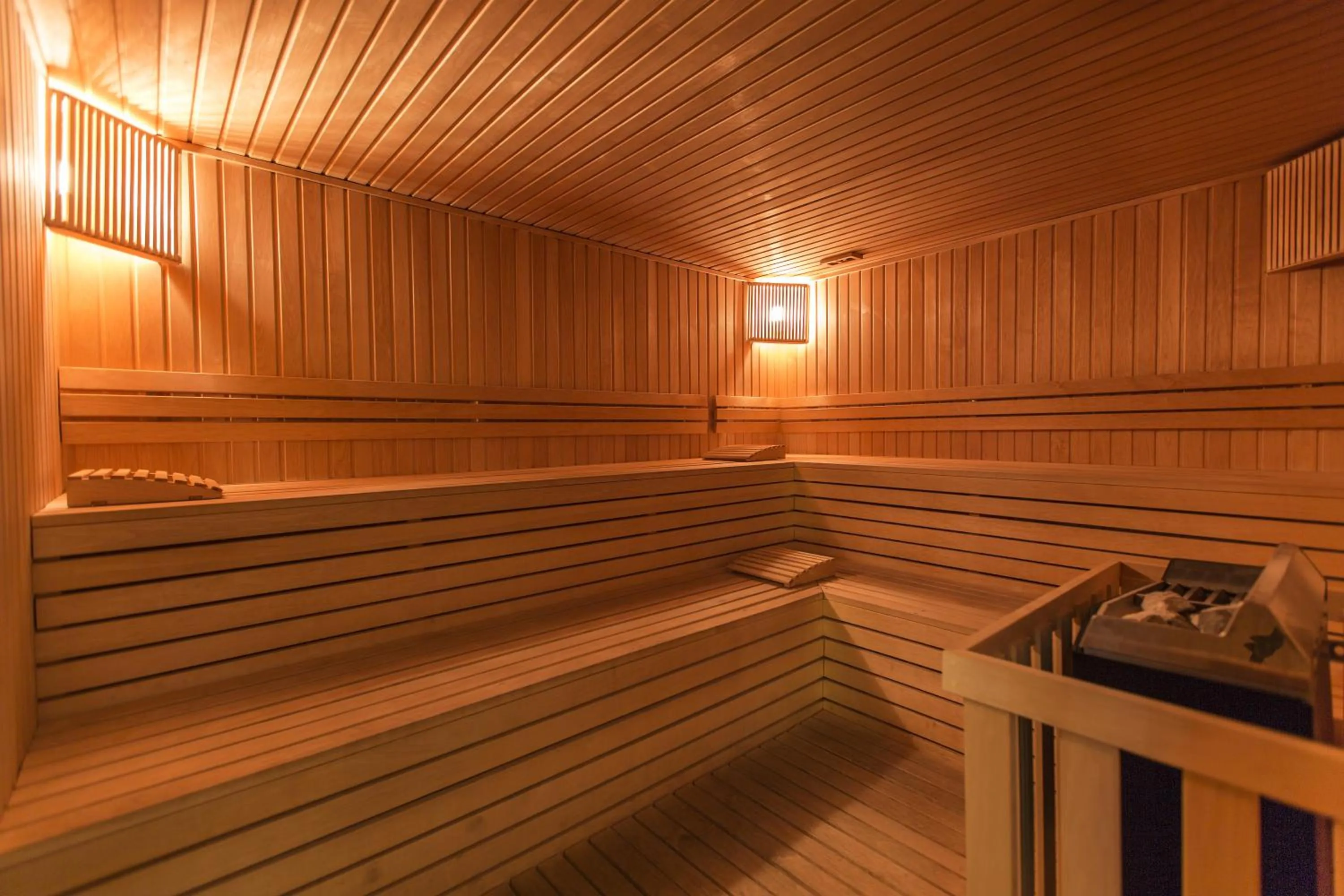 Hot Spring Bath in Teymur Continental Hotel