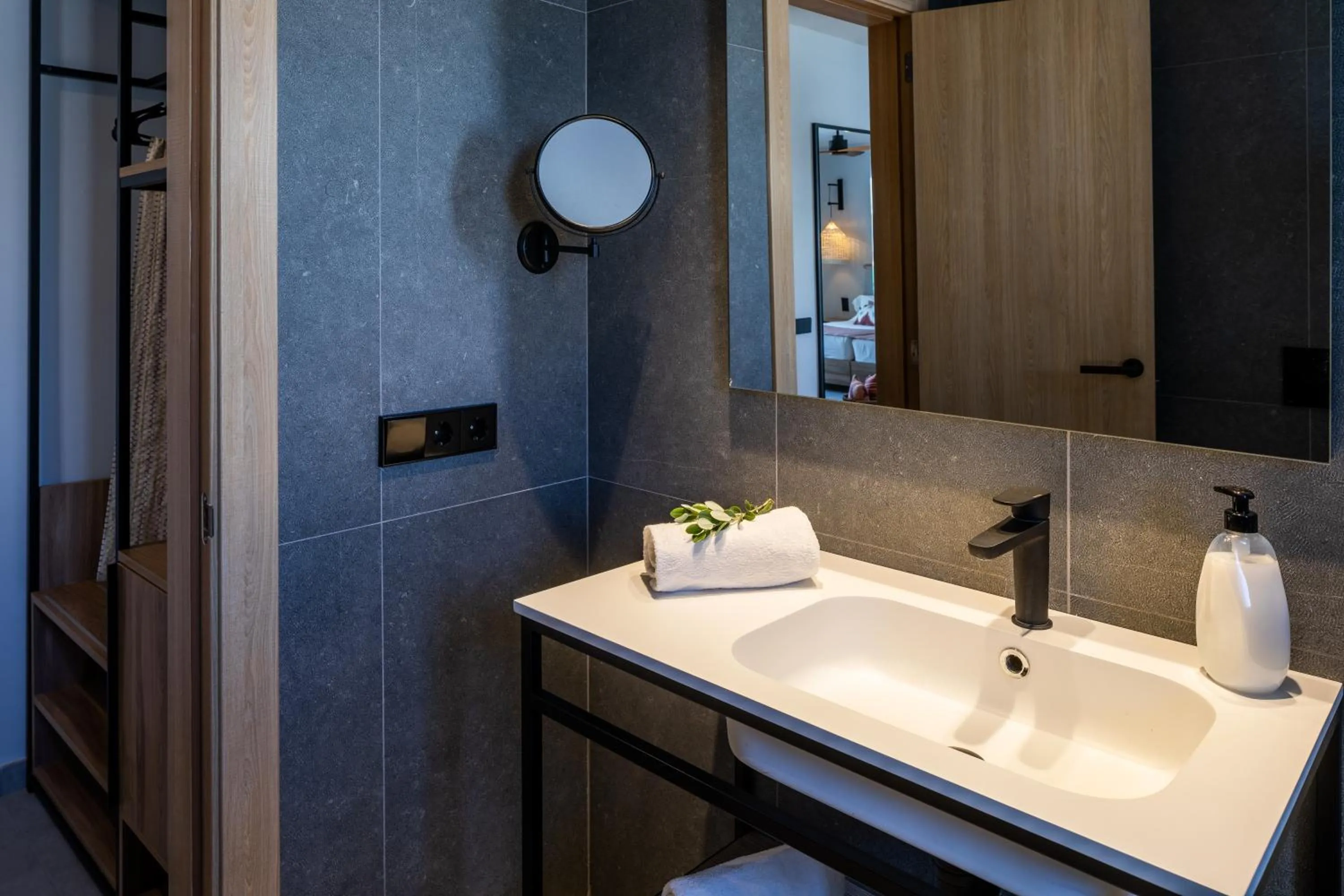 Bathroom in Aparthotel Casita Blanca - Adults Only