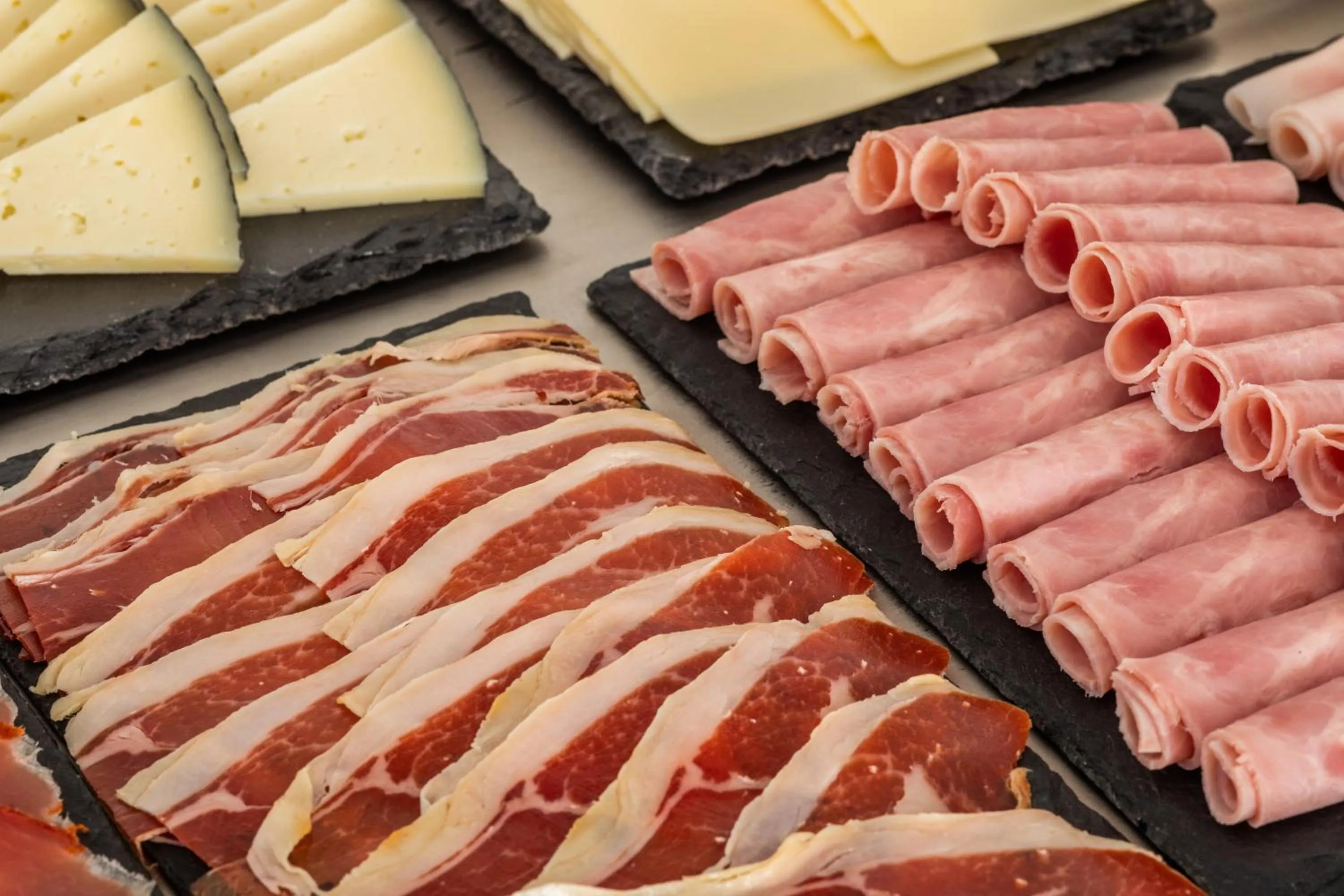 Buffet breakfast in Aparthotel Casita Blanca - Adults Only