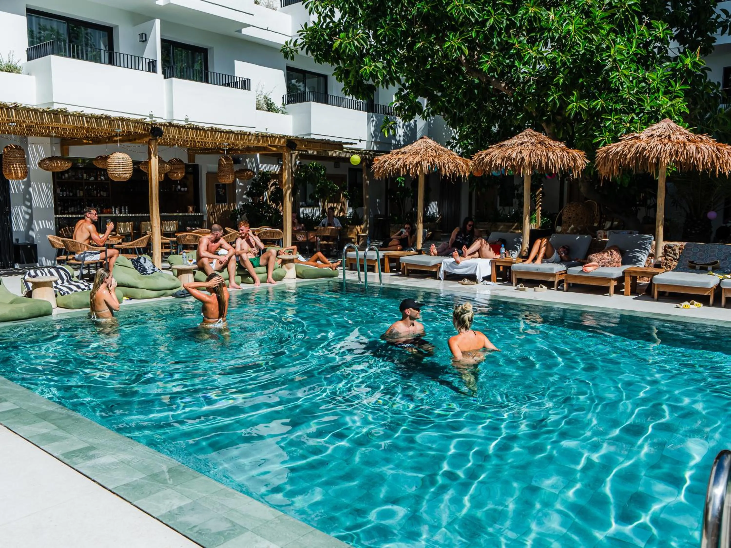 Swimming pool in Aparthotel Casita Blanca - Adults Only