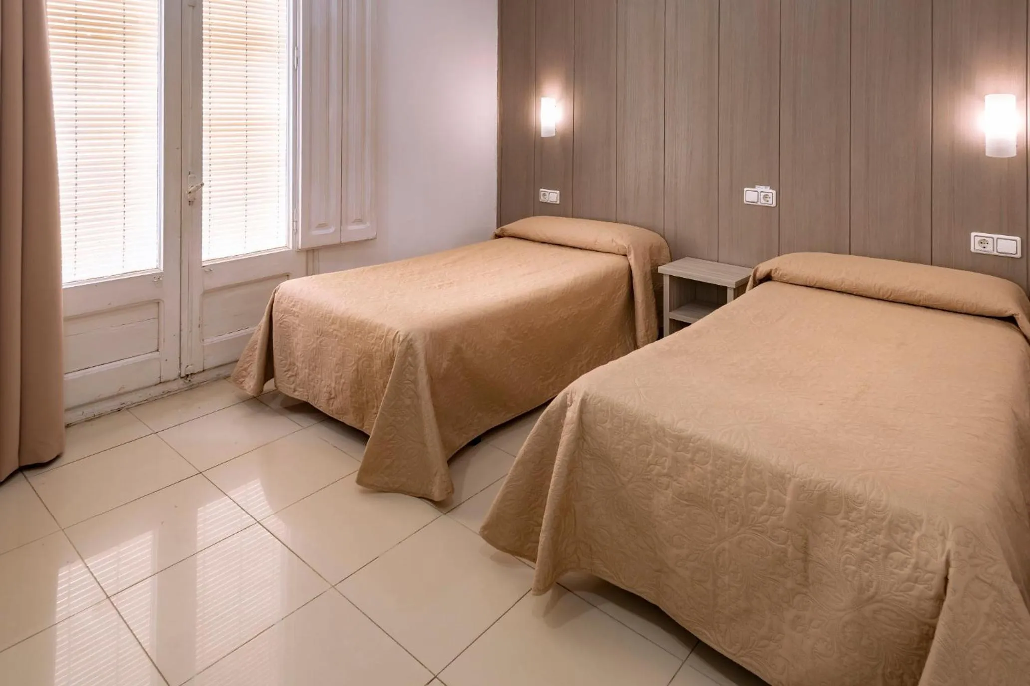 Bedroom in Hotel Niza