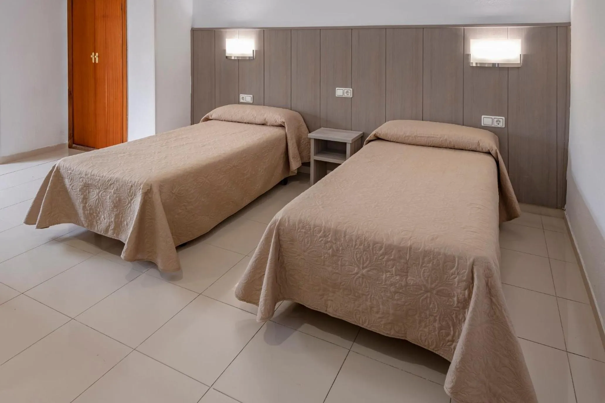 Bedroom in Hotel Niza