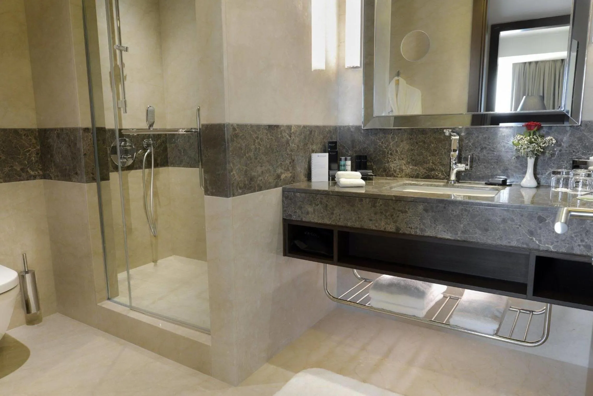 Bathroom in Wyndham Grand Istanbul Europe