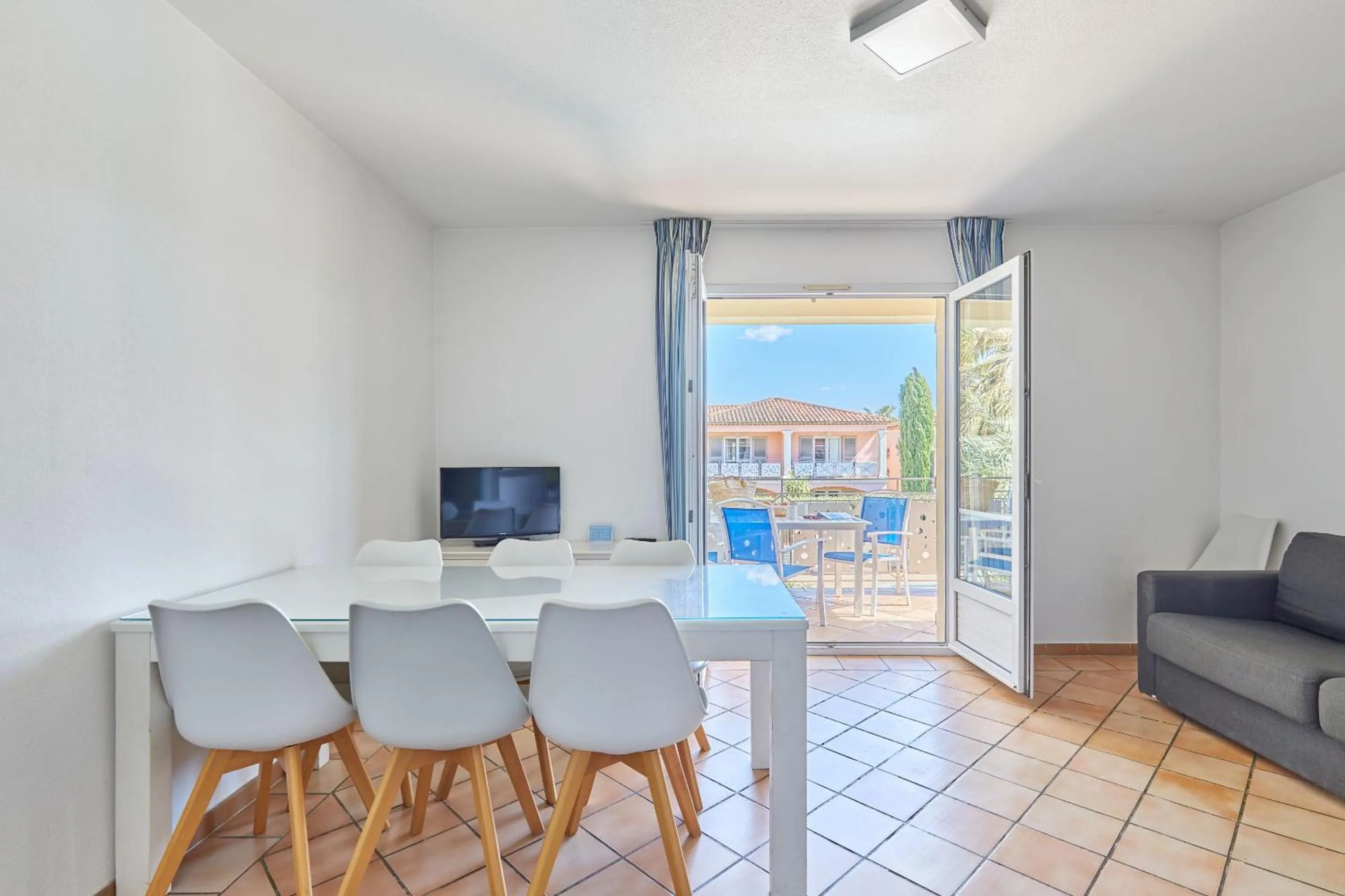 Seating area in Résidence Odalys La Palmeraie